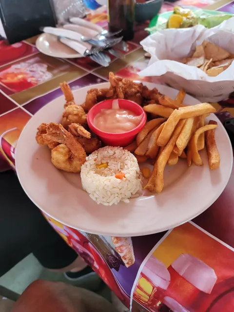 Burros Bar & Restaurant image 6