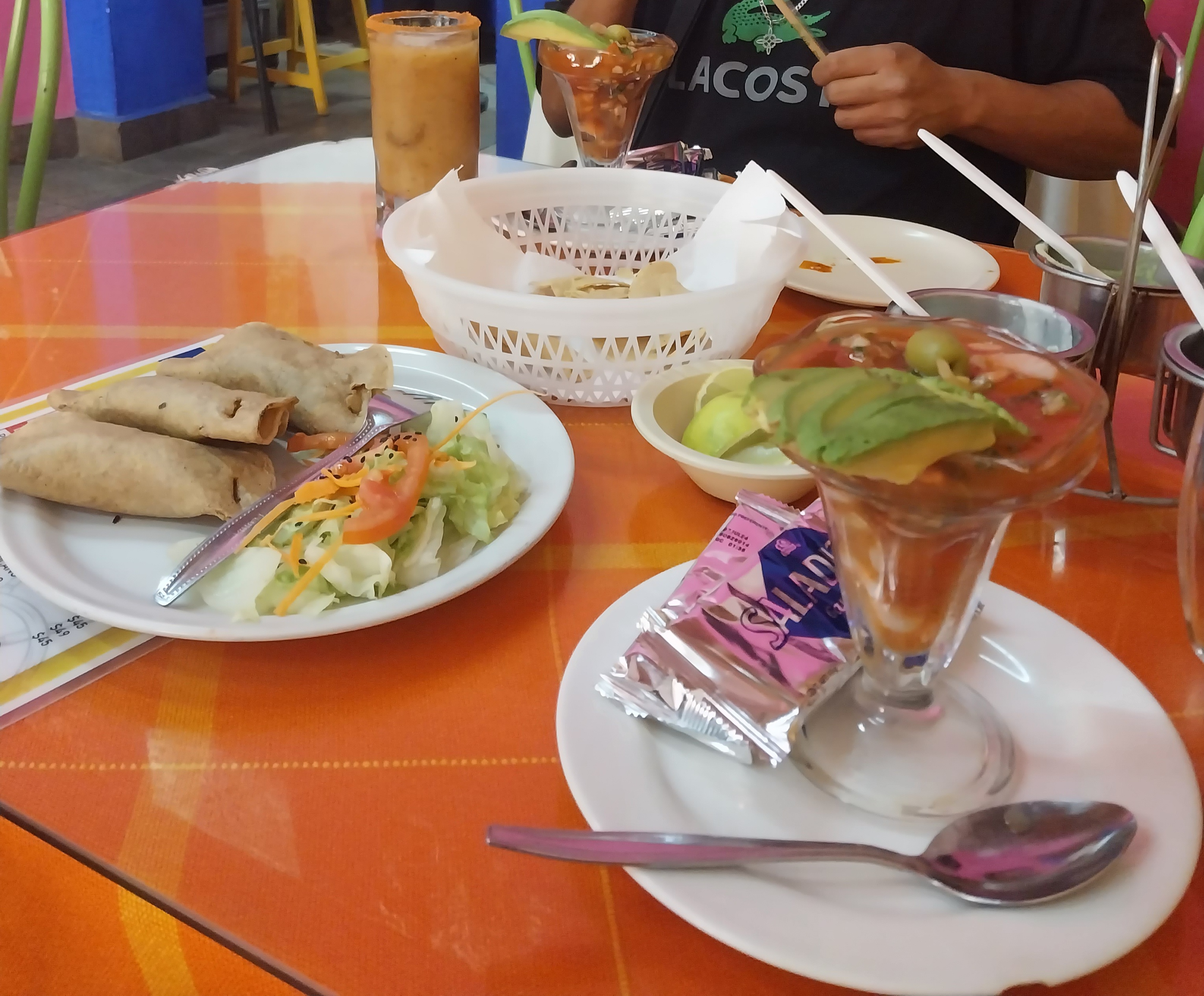 Marisqueria Cevicherias Esther Centro image 4