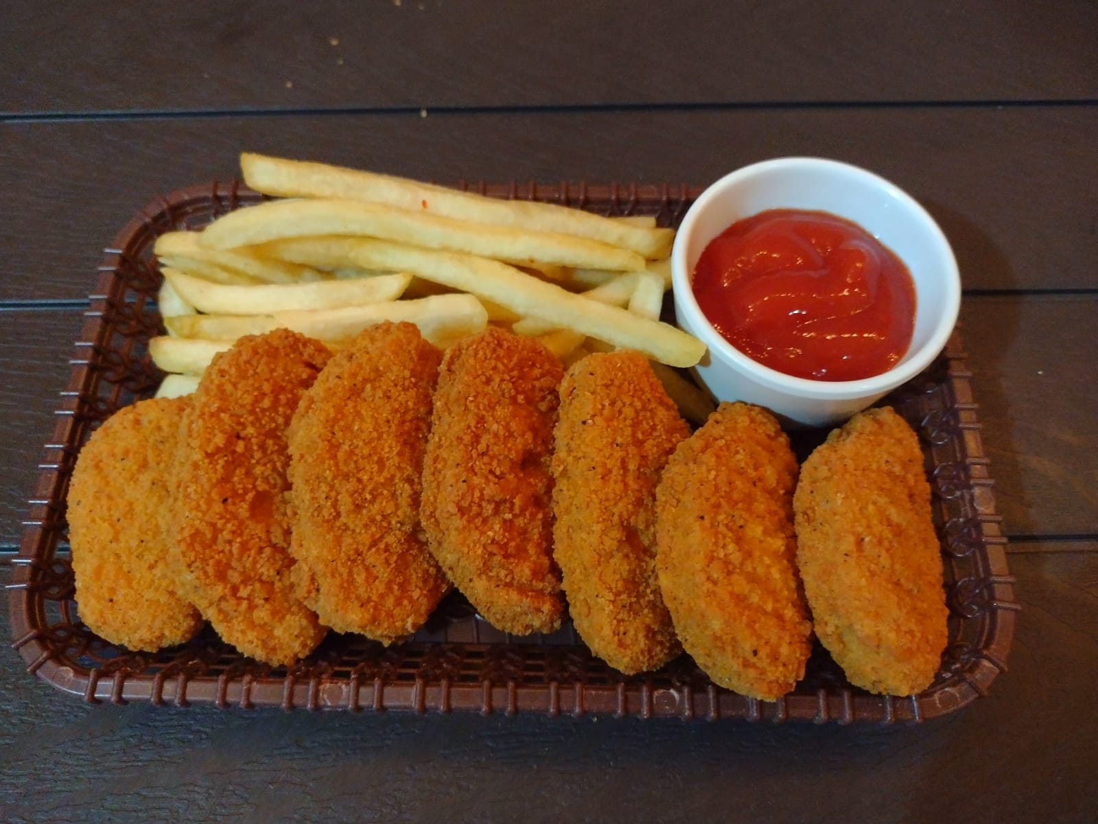 DELICIOUS FOOD image 2