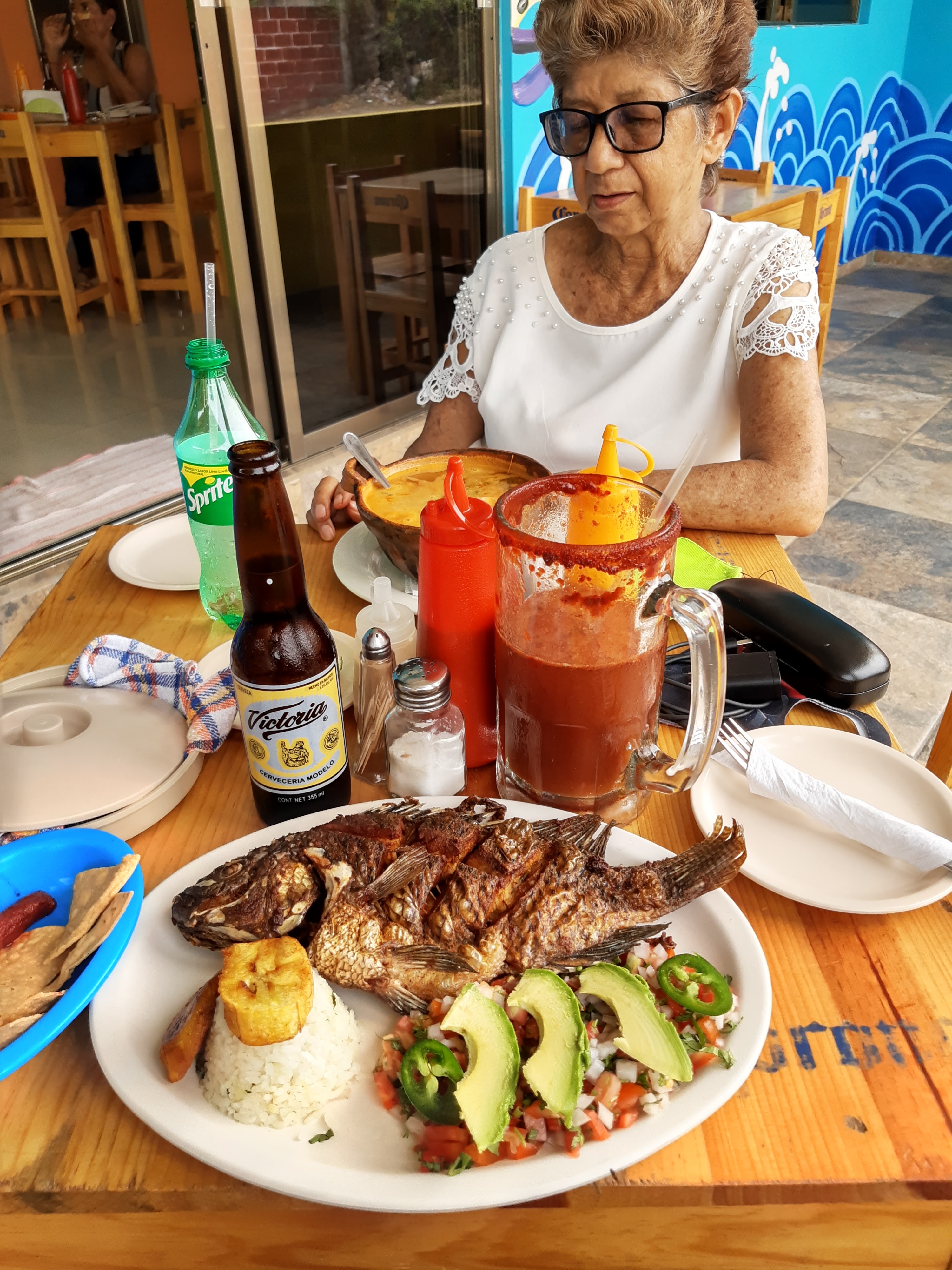 Cokteleria El Charalito image 5