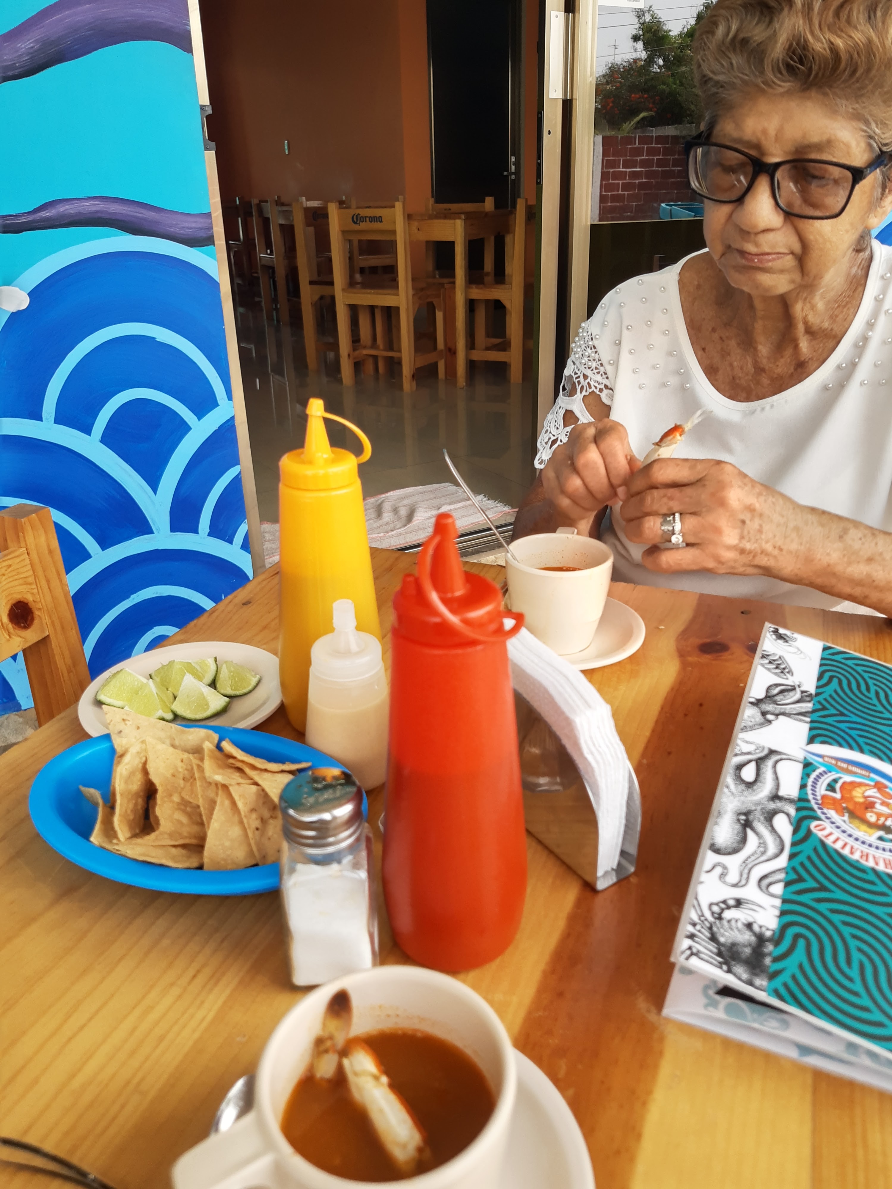 Cokteleria El Charalito image 8