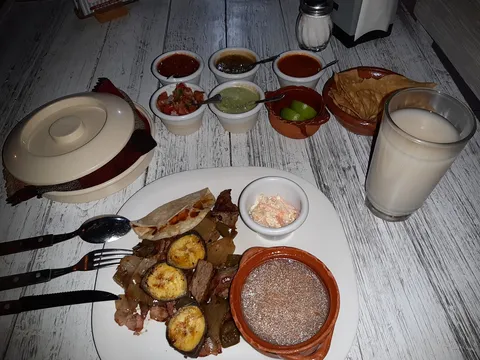 Asador & Paparazzi image 8