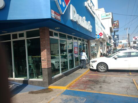 Domino's Pizza image 1