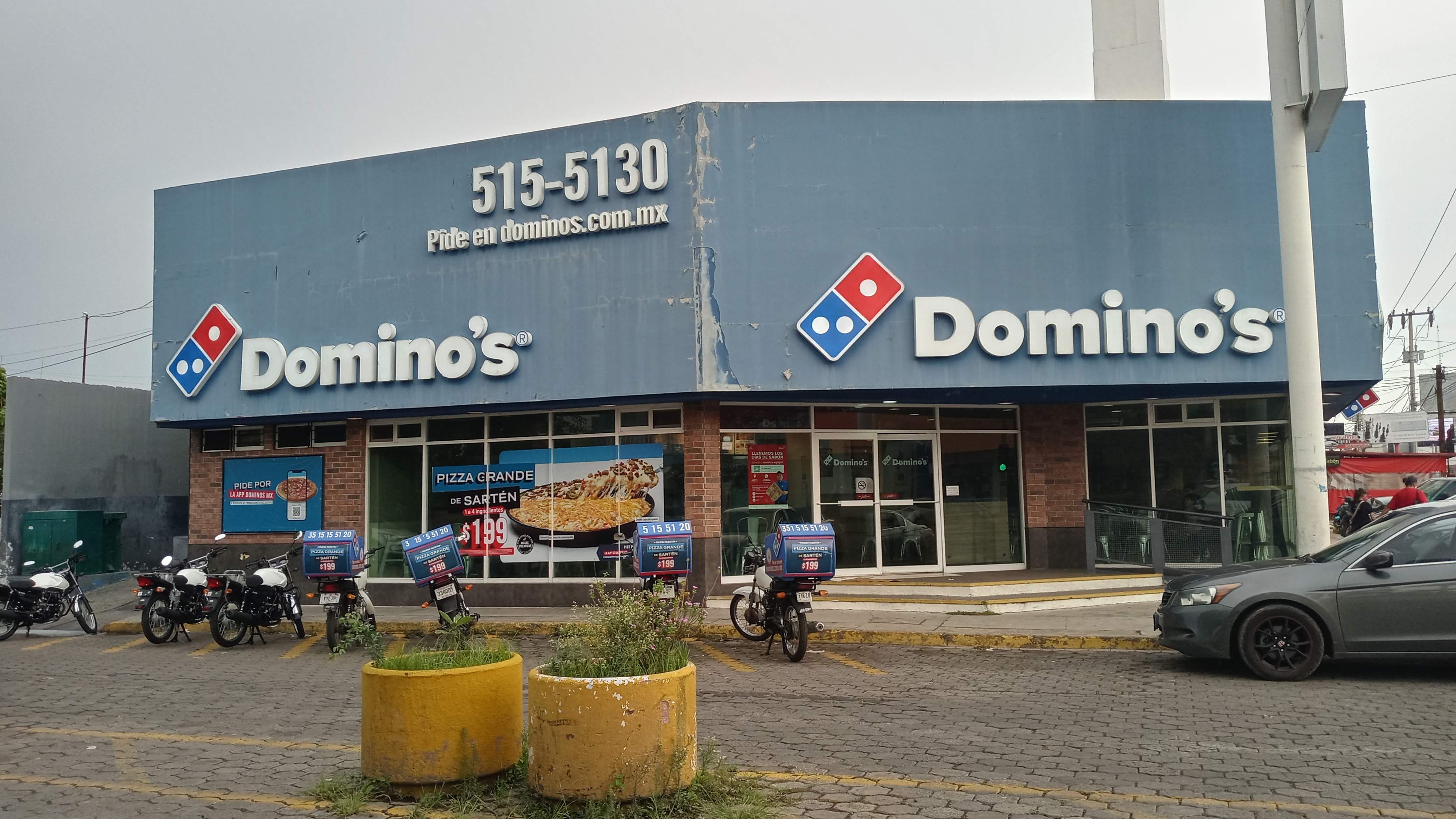 Domino's Pizza image 3