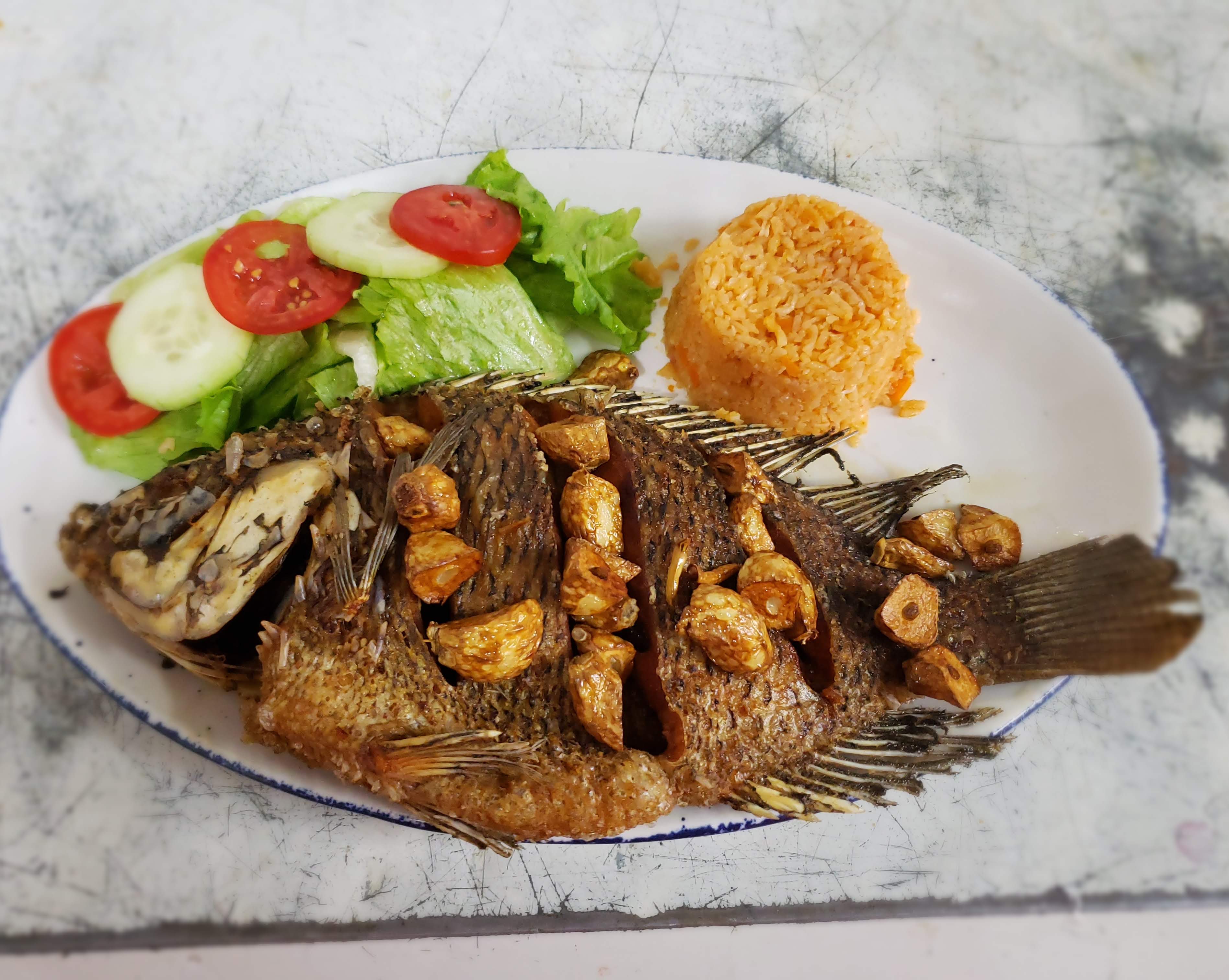 La Isla Marisquería image 7