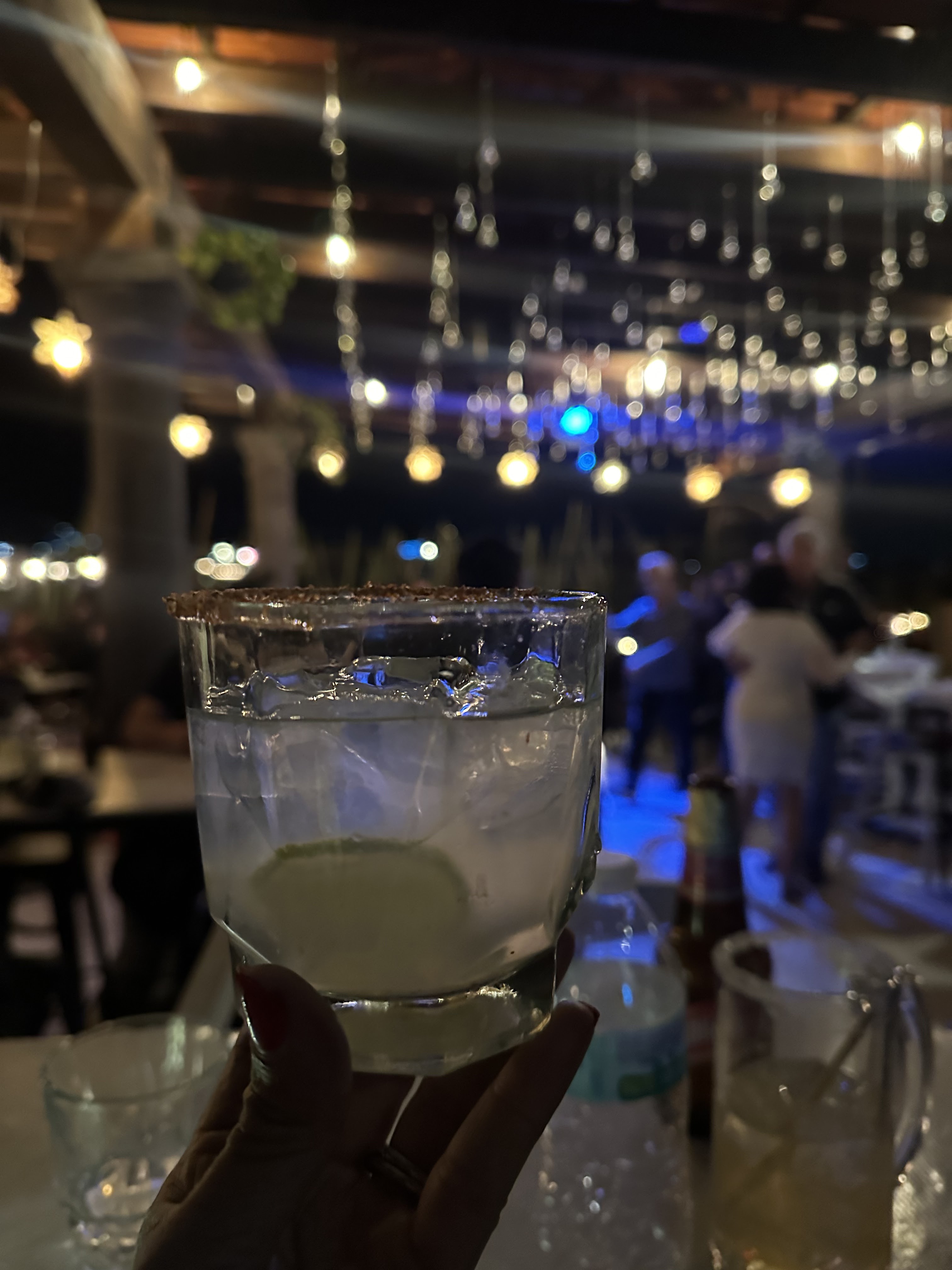 Rooftop, restaurante y bar de musica latina en vivo Umami image 5