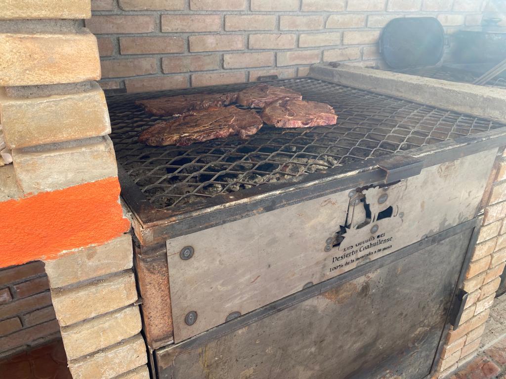 El General | Meat, drinks and grill image 9