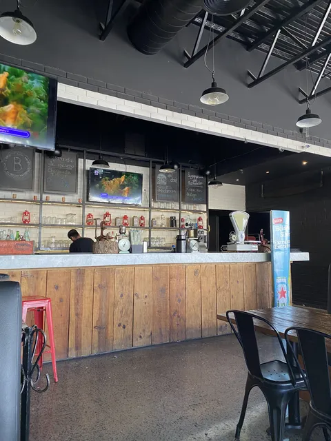 Broxton Burgers & Beers image 7
