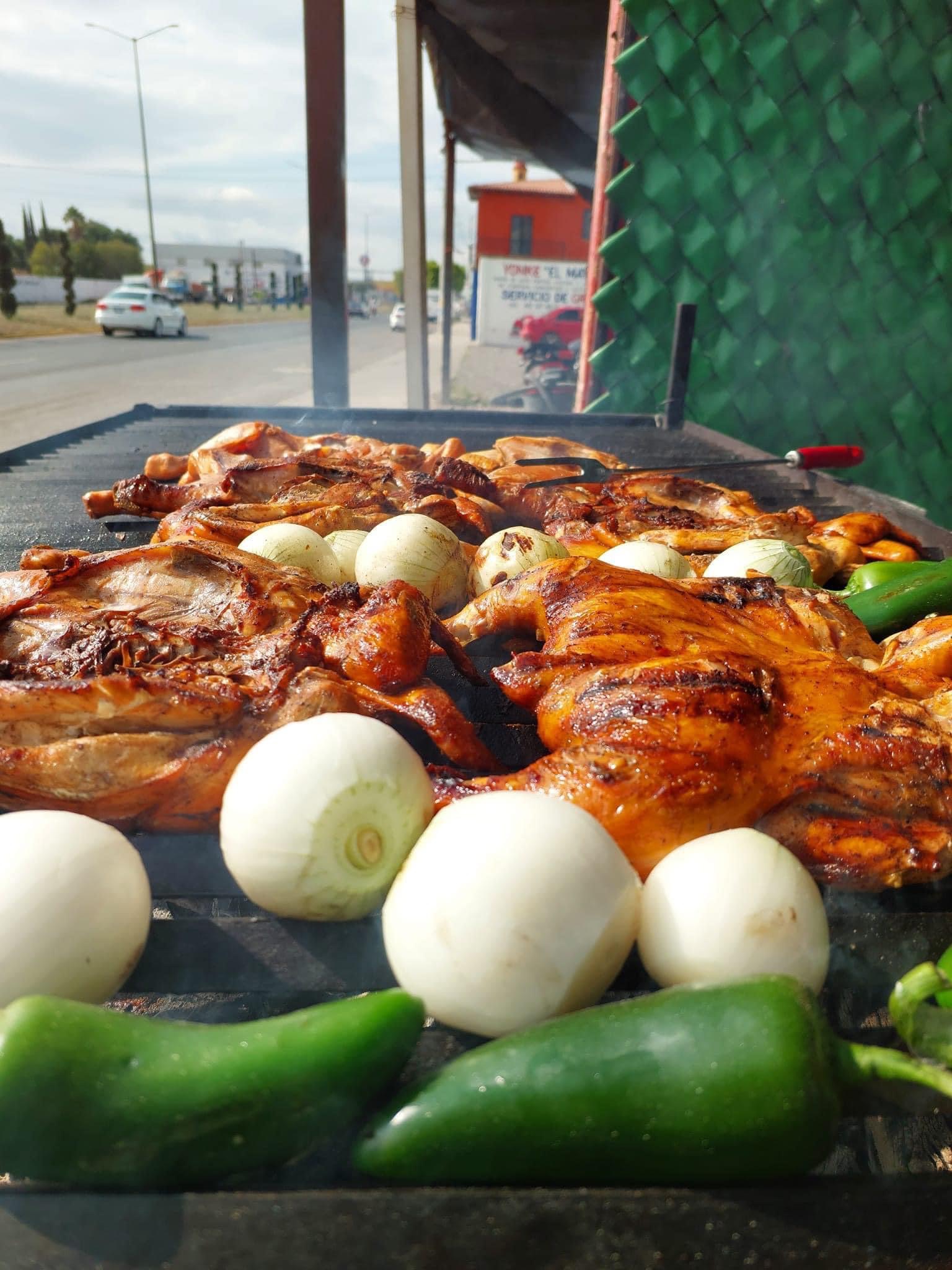 Pollos Asados "El Roque" image 2