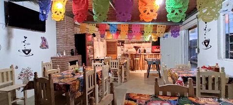 RESTAURANTE LOS FAROLES image 1