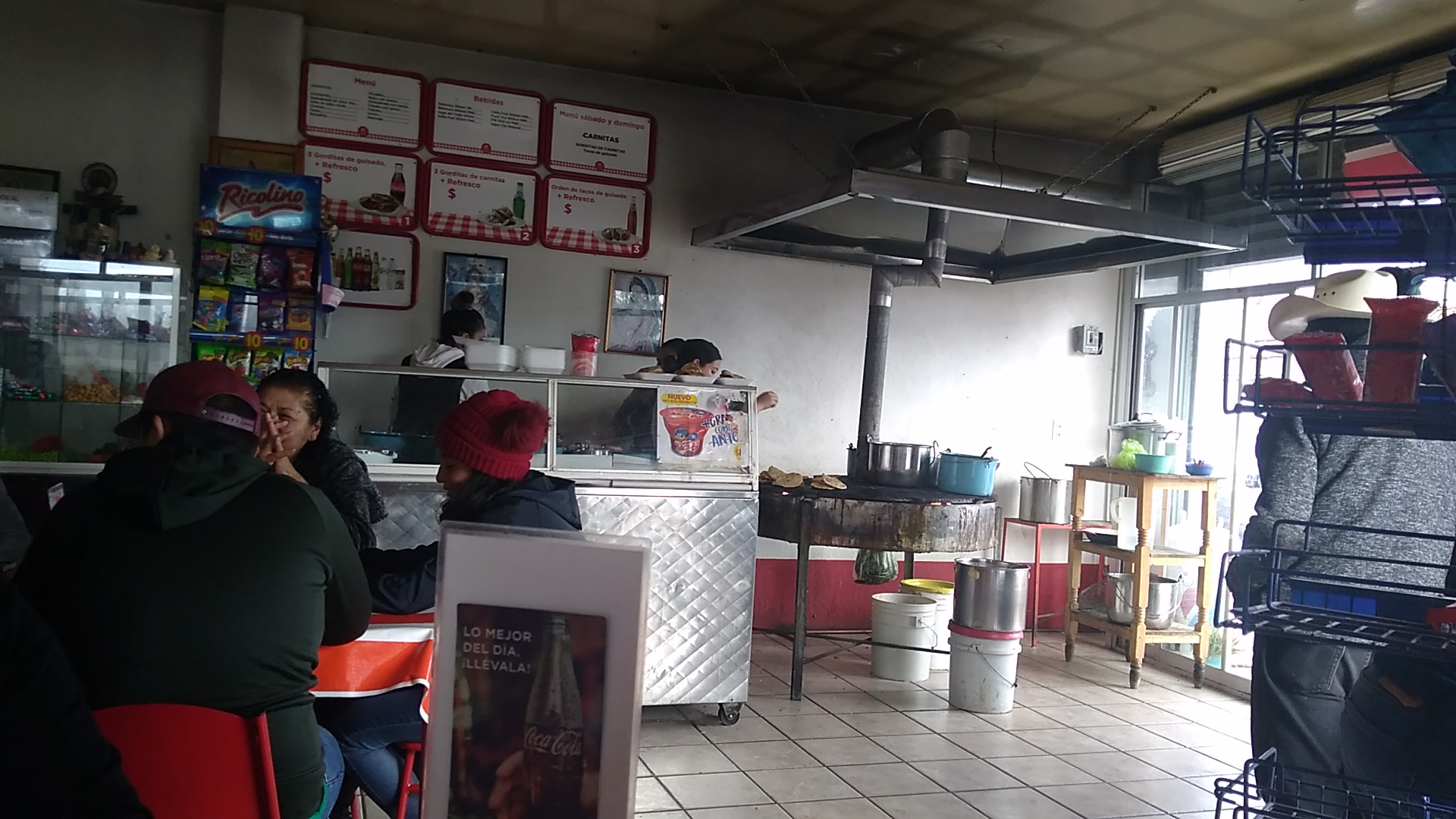 Gorditas La Fama image 2