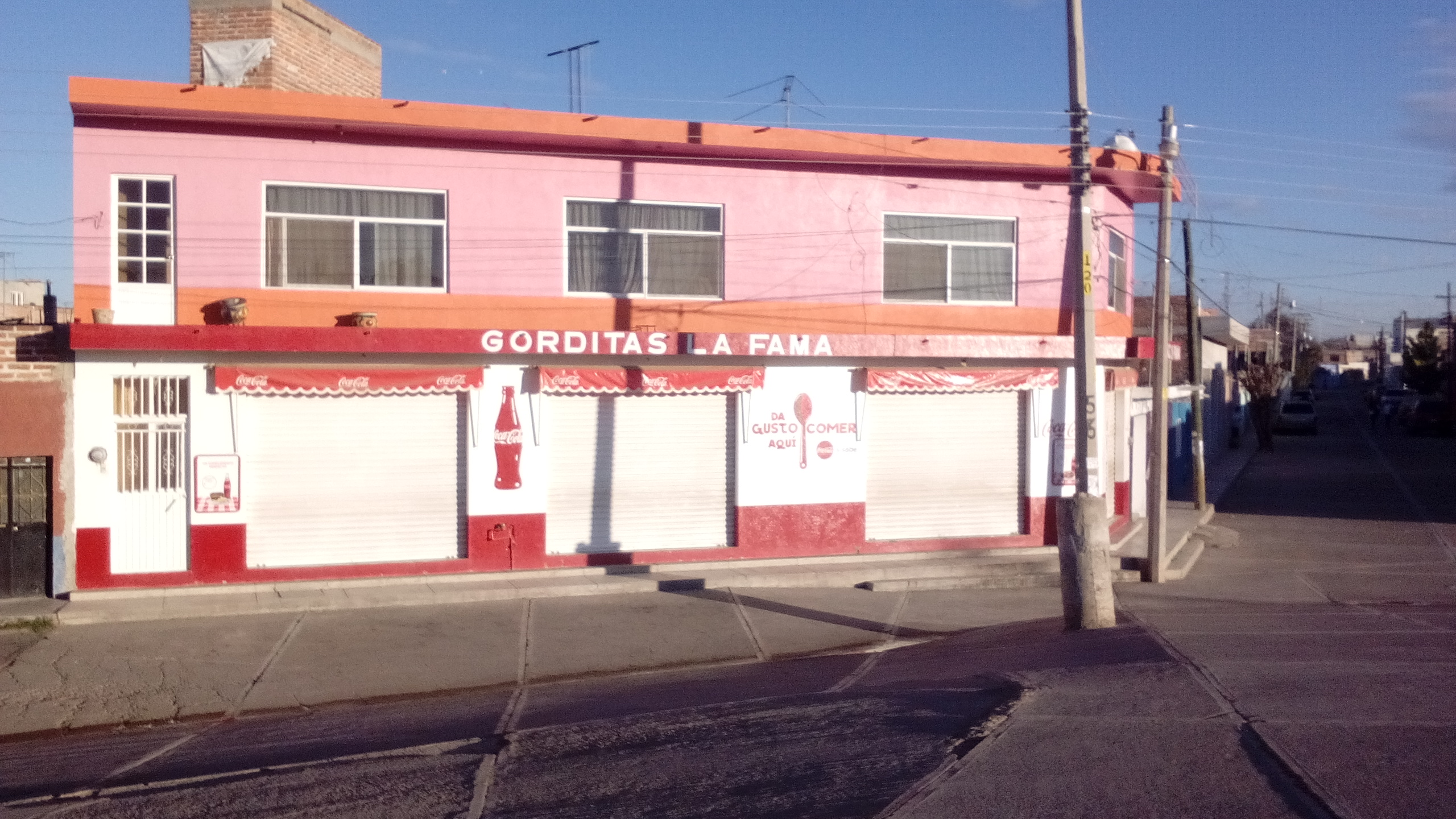 Gorditas La Fama image 4