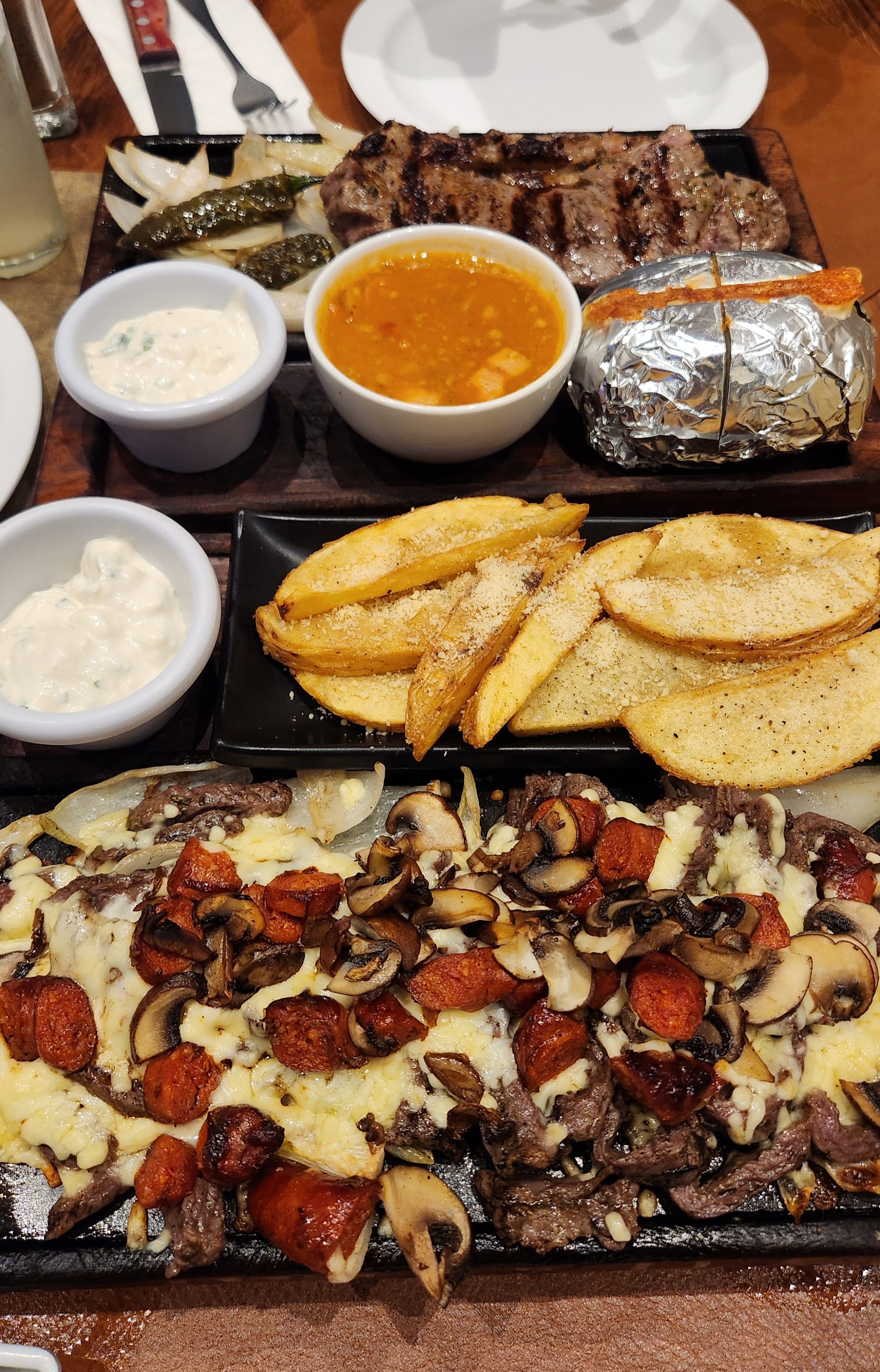 La Finca Steakhouse image 7