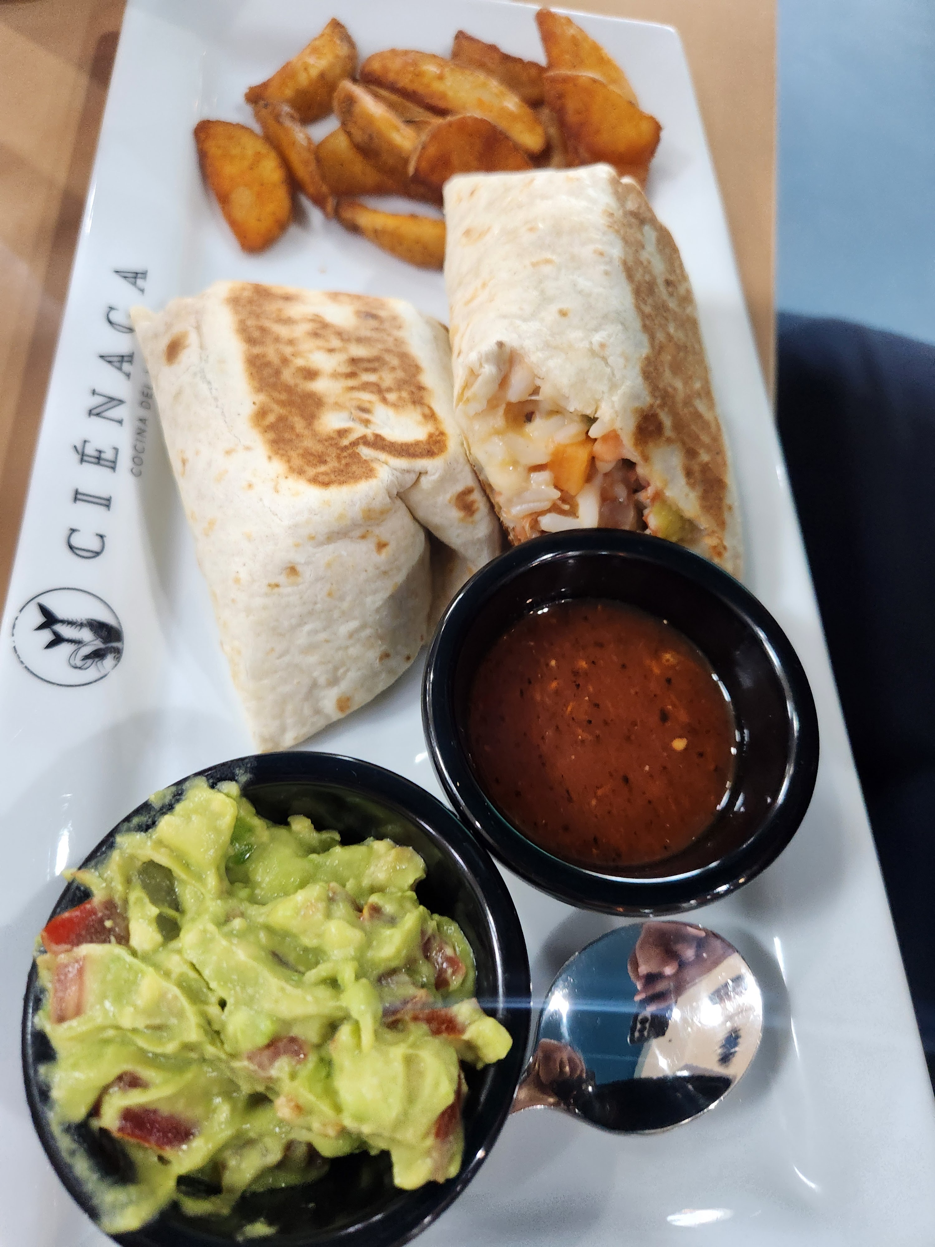 Ciénaga Cocina del Mar image 8