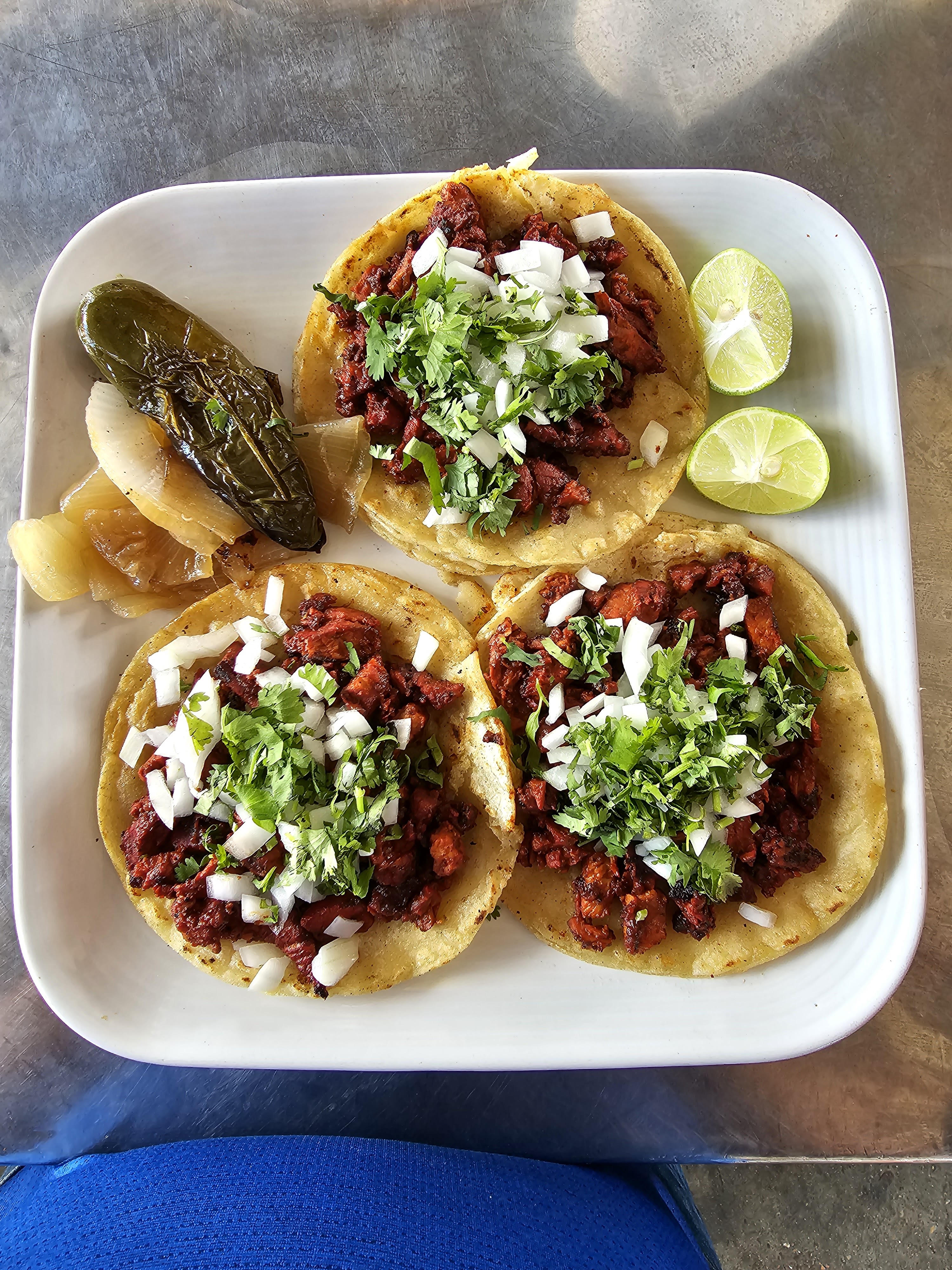 Taquería El Viejón image 1