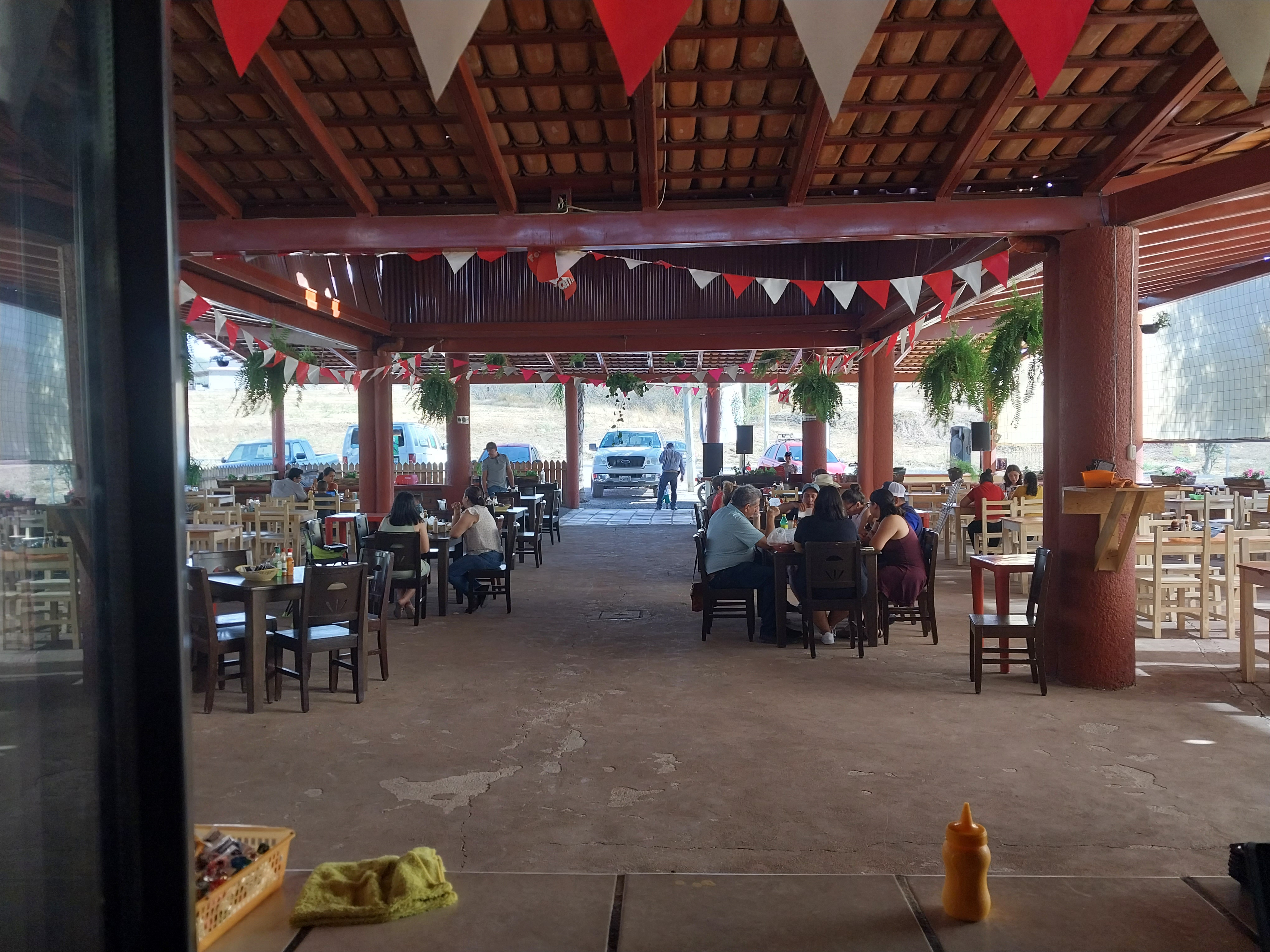 Mariscos Fily image 1