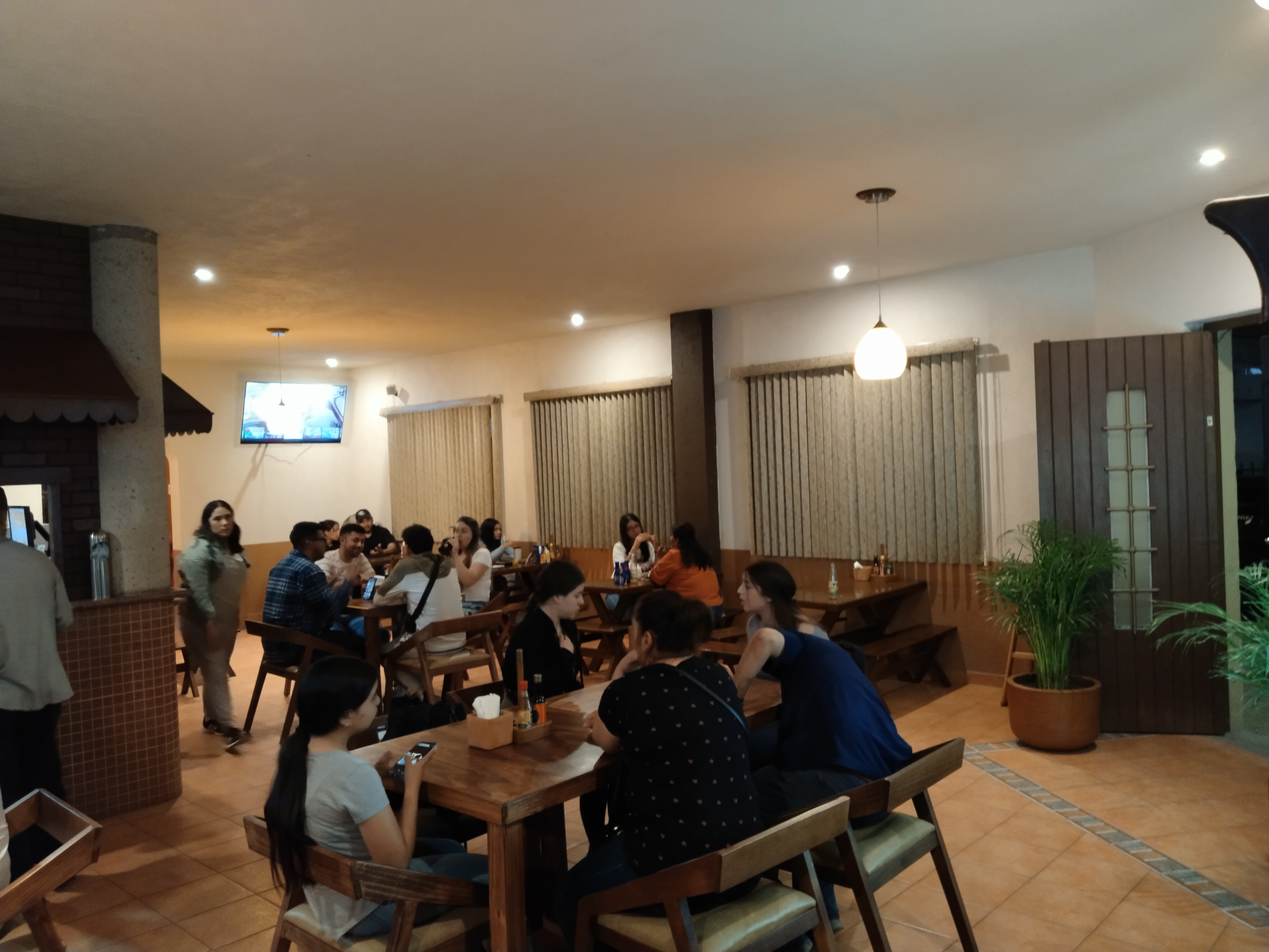 La Pizzeria Tecolotlán sucursal plaza de toros image 5