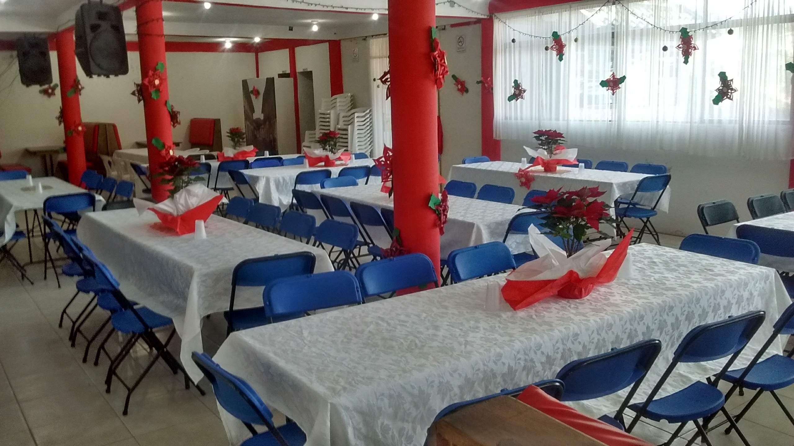 Black and White Restaurant image 1