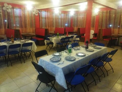 Black and White Restaurant image 2