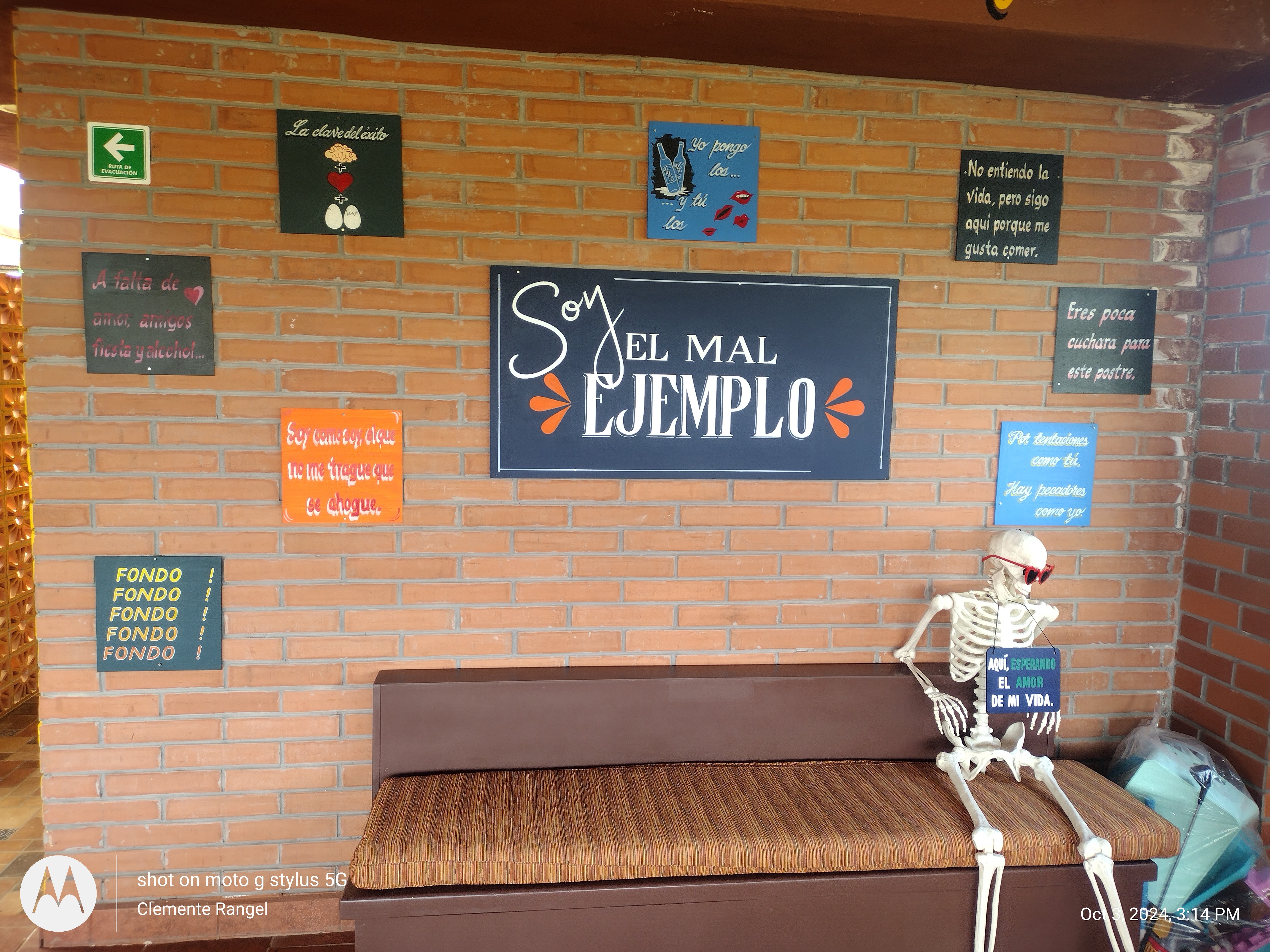 El Mal Ejemplo image 2