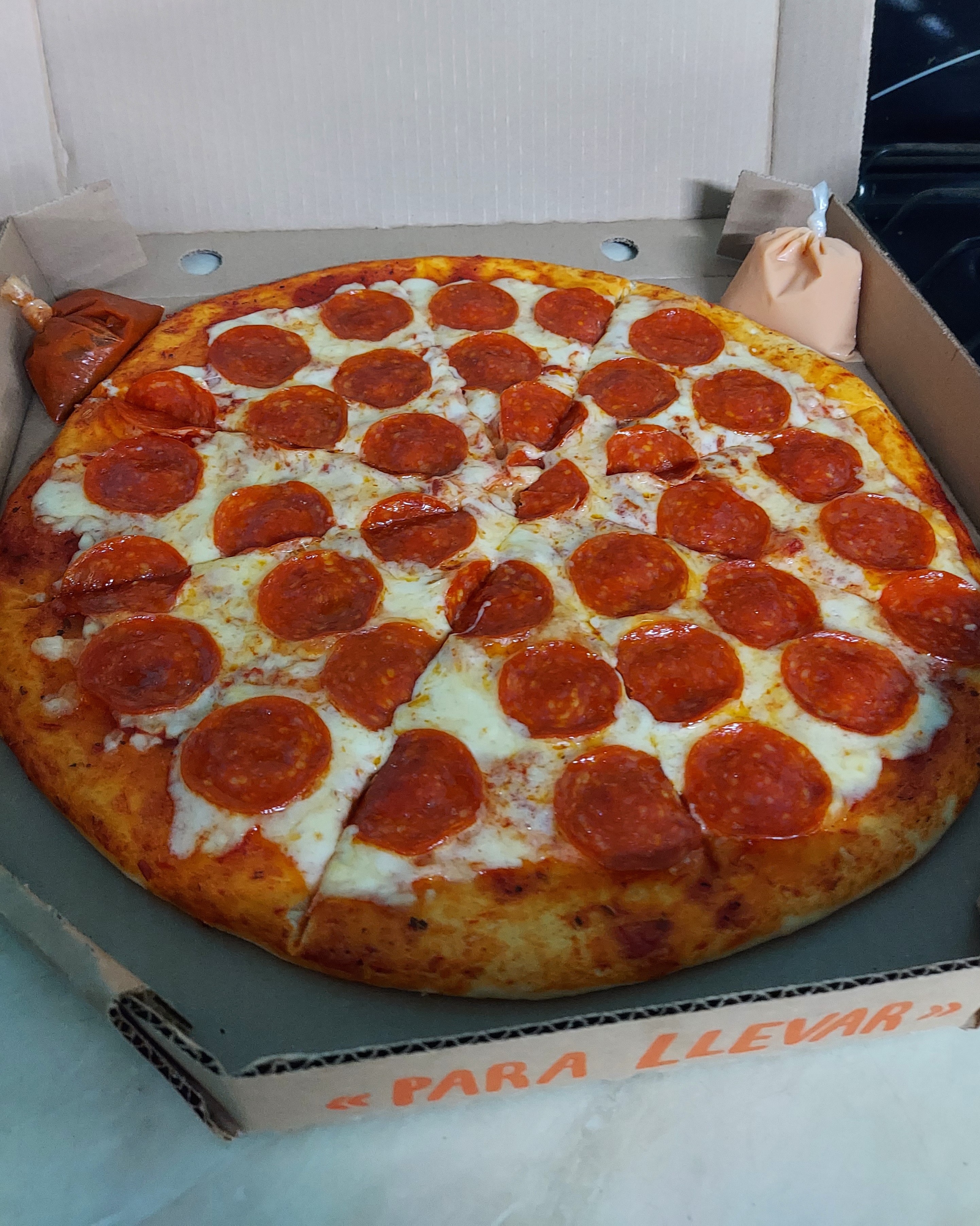 Lugo's Pizza image 2