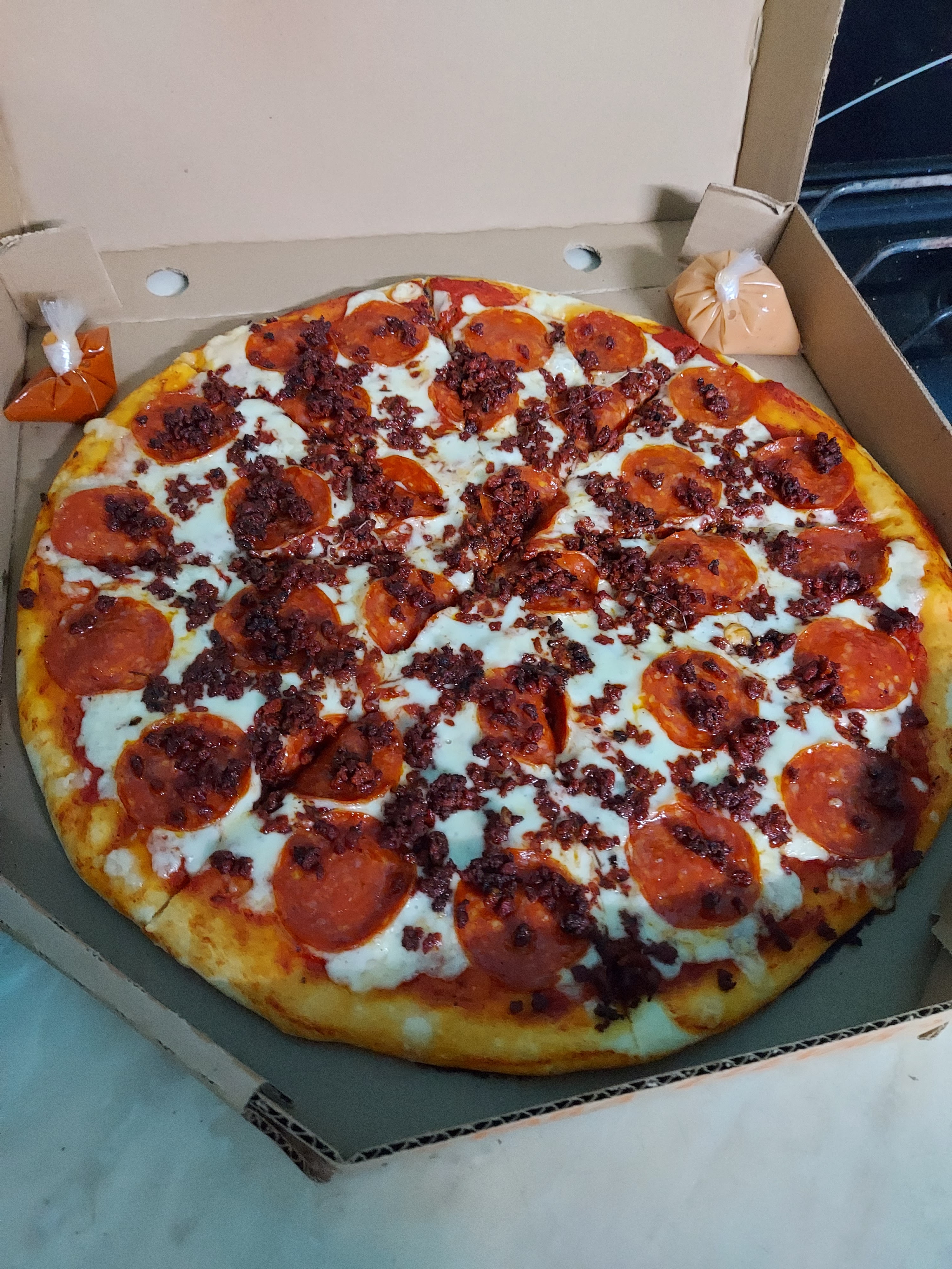 Lugo's Pizza image 10