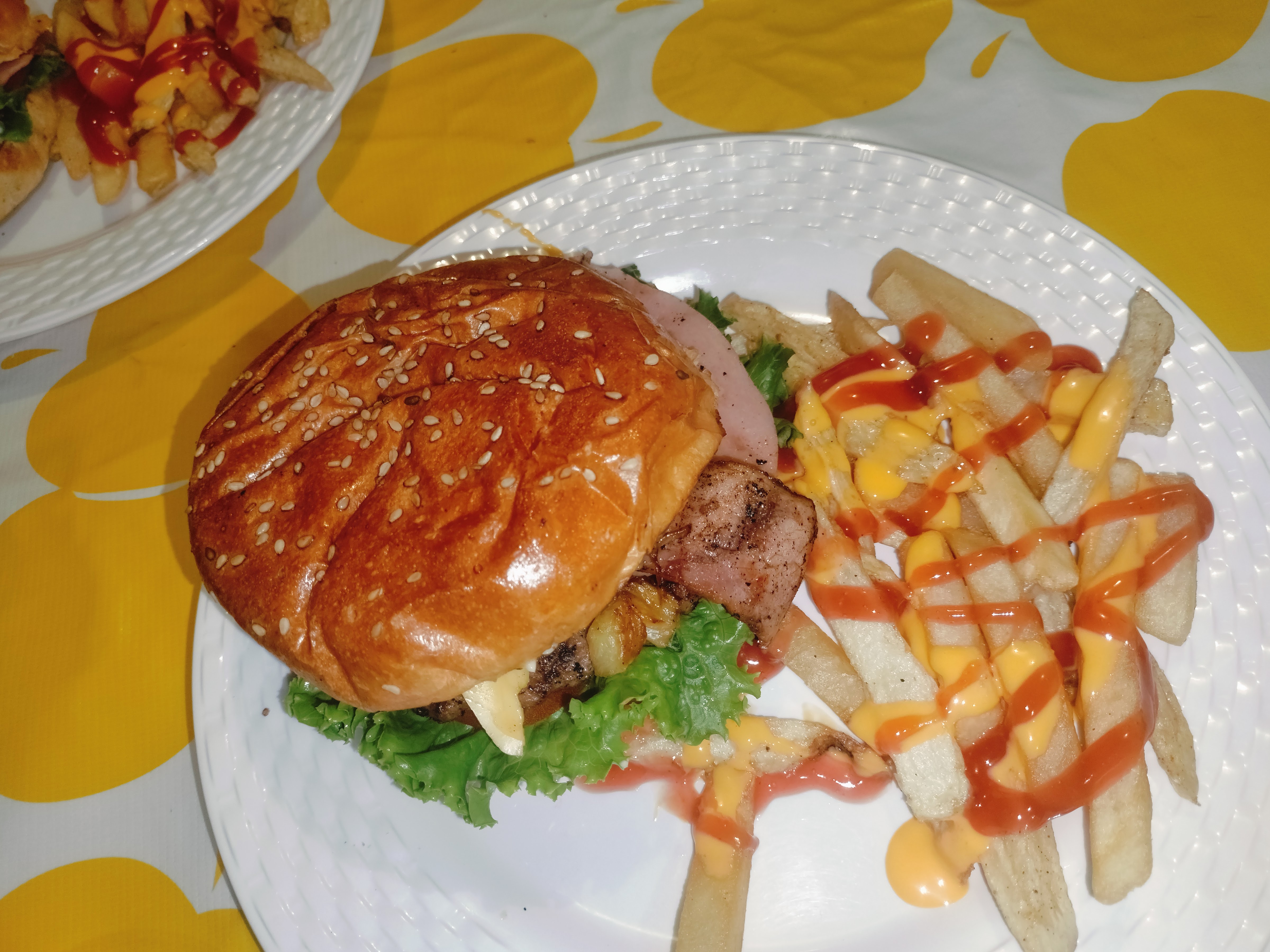 Burguer's Clan image 7