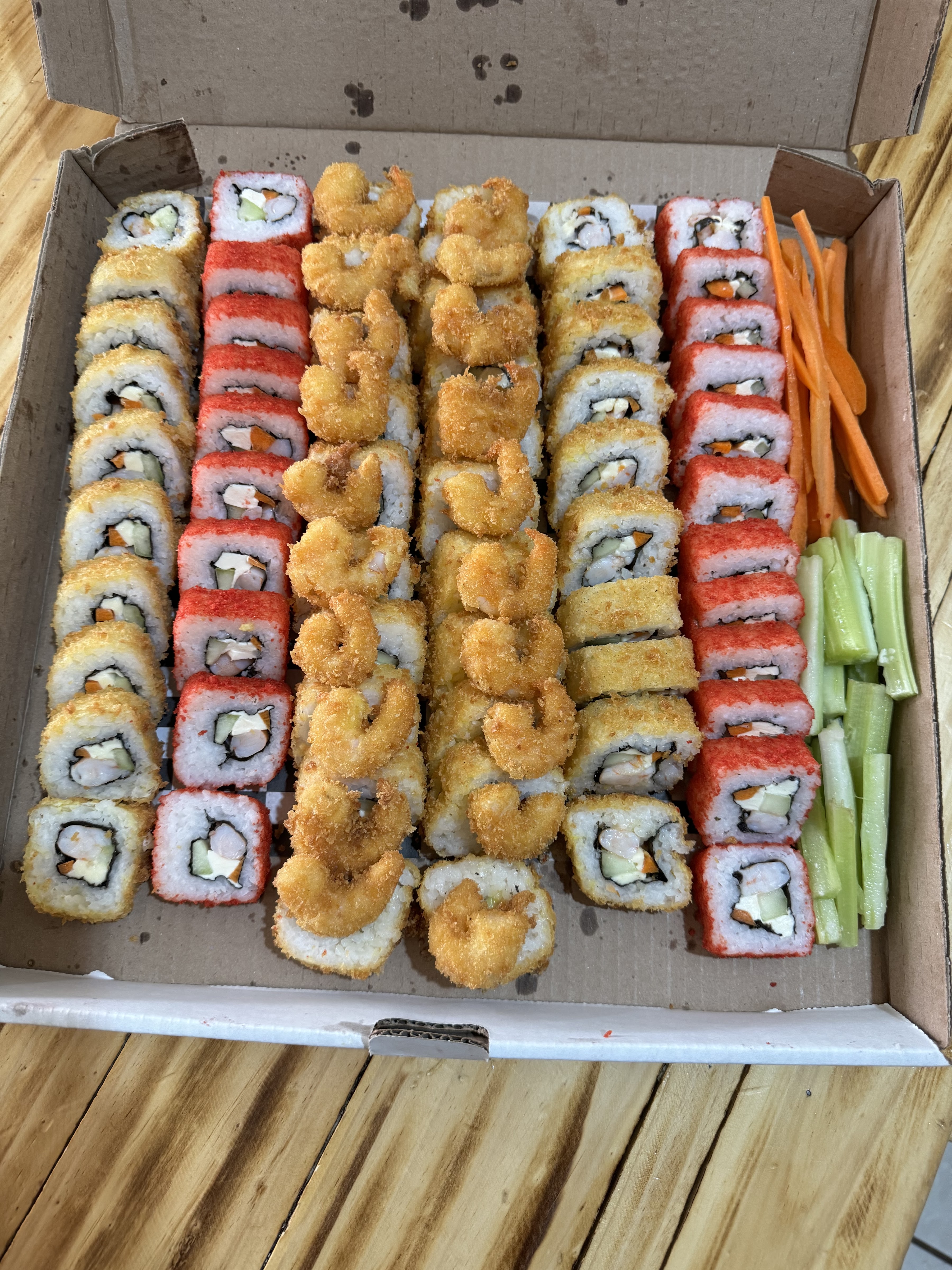 TOKYO sushi-bolas image 4