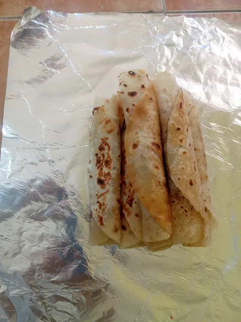 Burritos al COMAL image 4