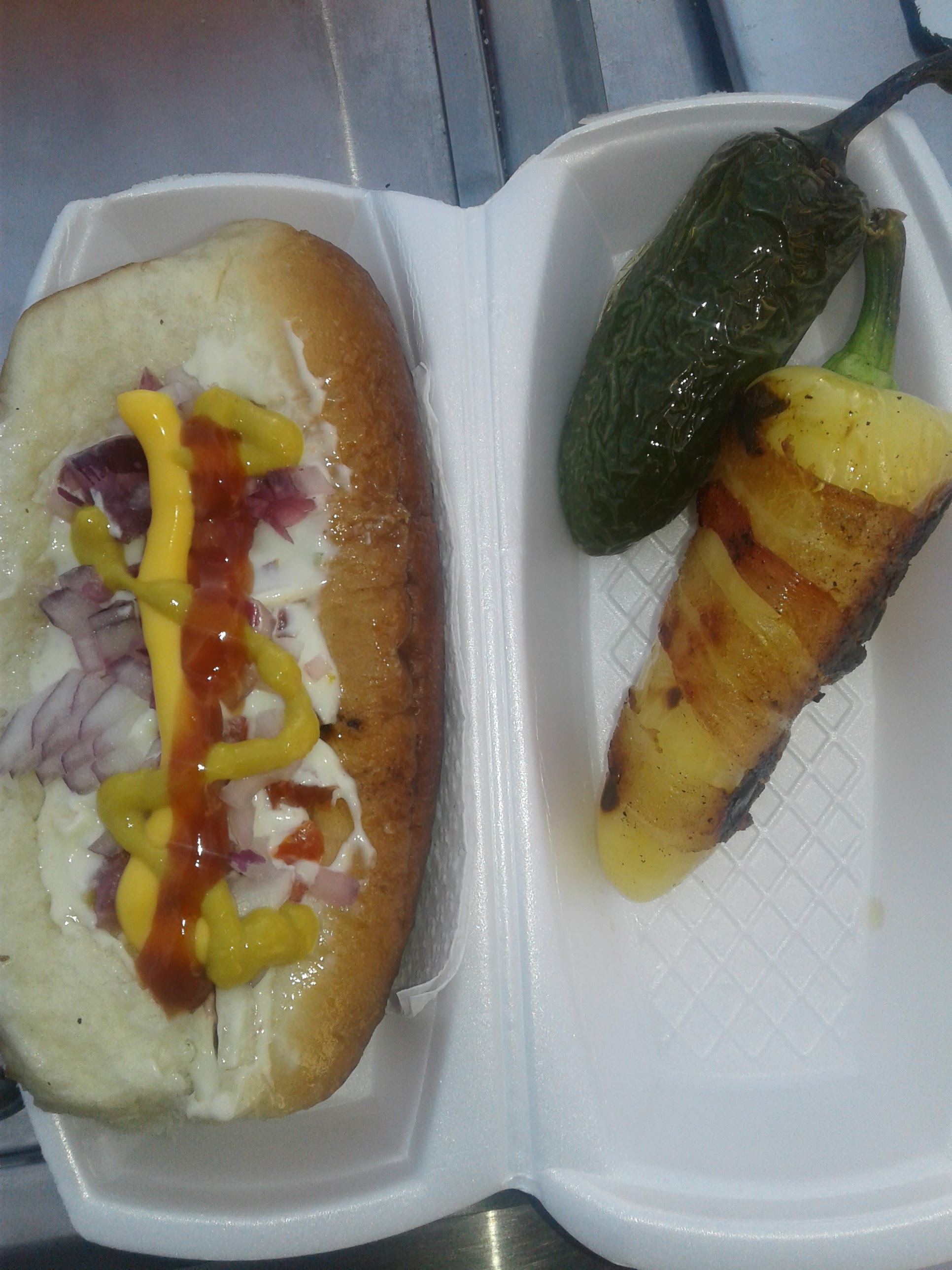 Hot-Dogs & Hamburguesas "El RIITO" image 2