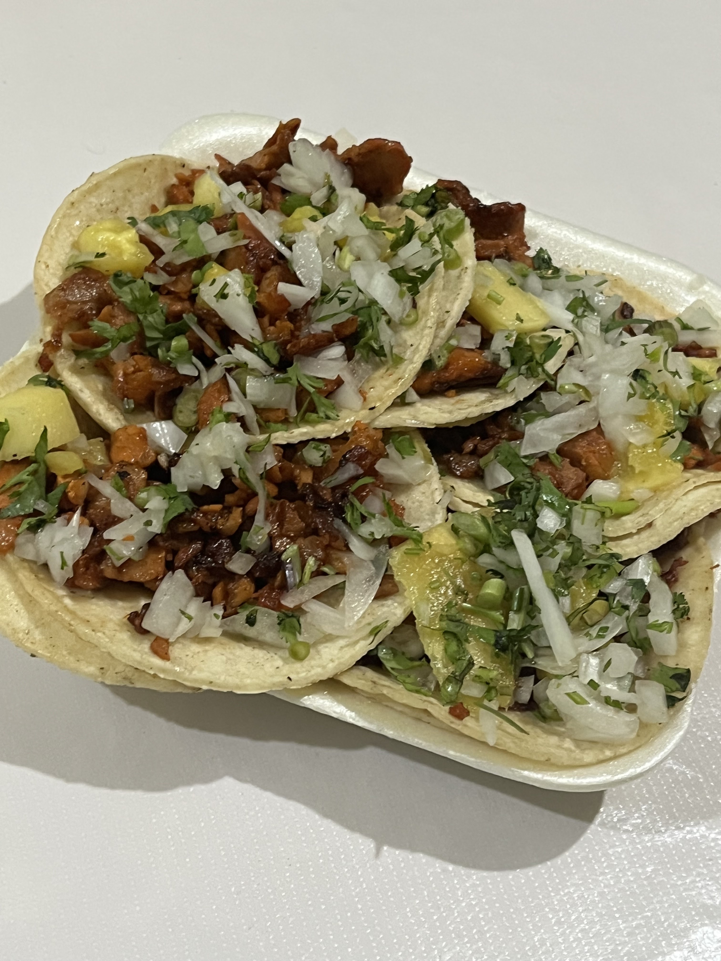 Taquería El carnal image 1