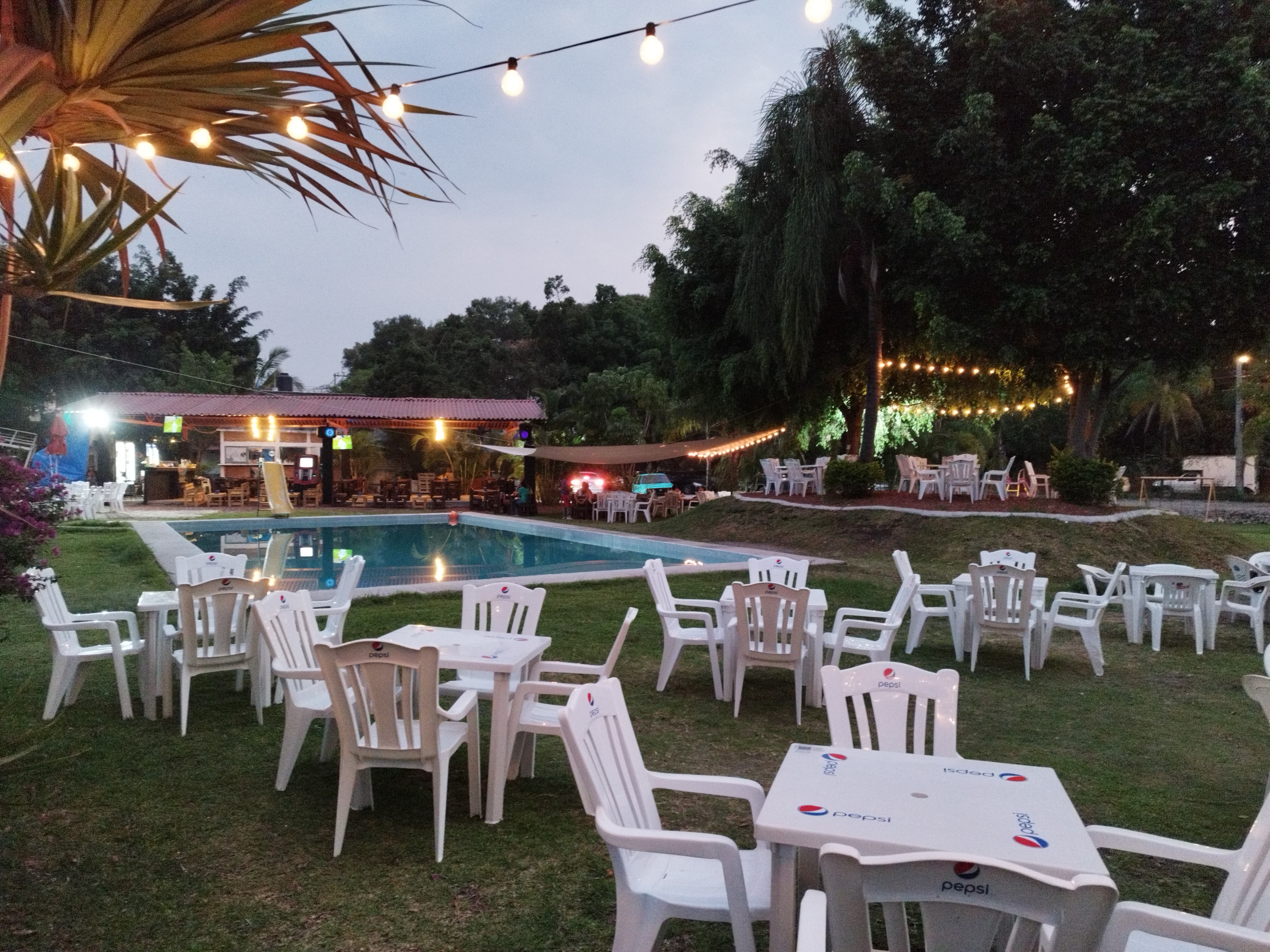 La gloria restaurante- bar image 1