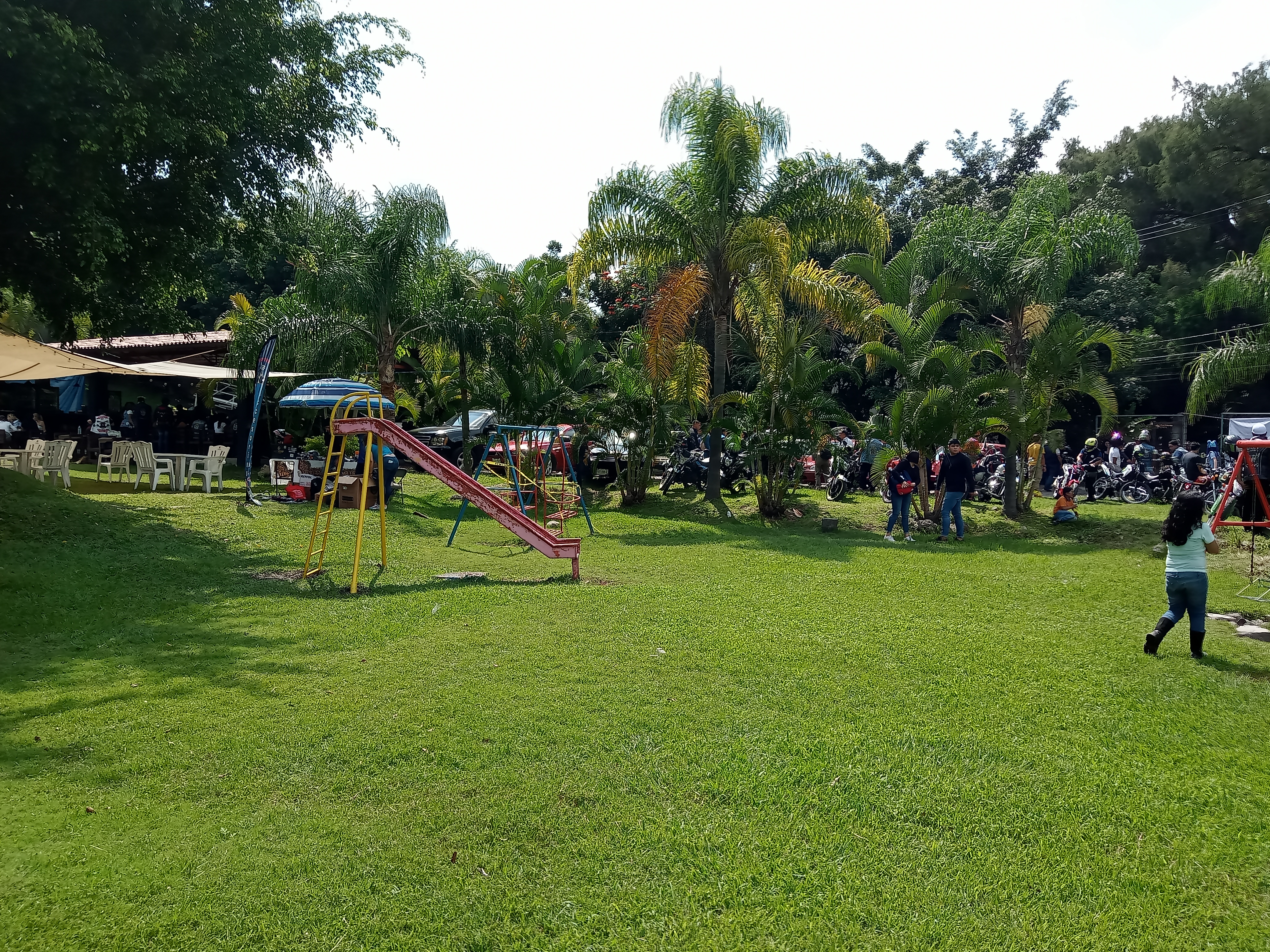 La gloria restaurante- bar image 6