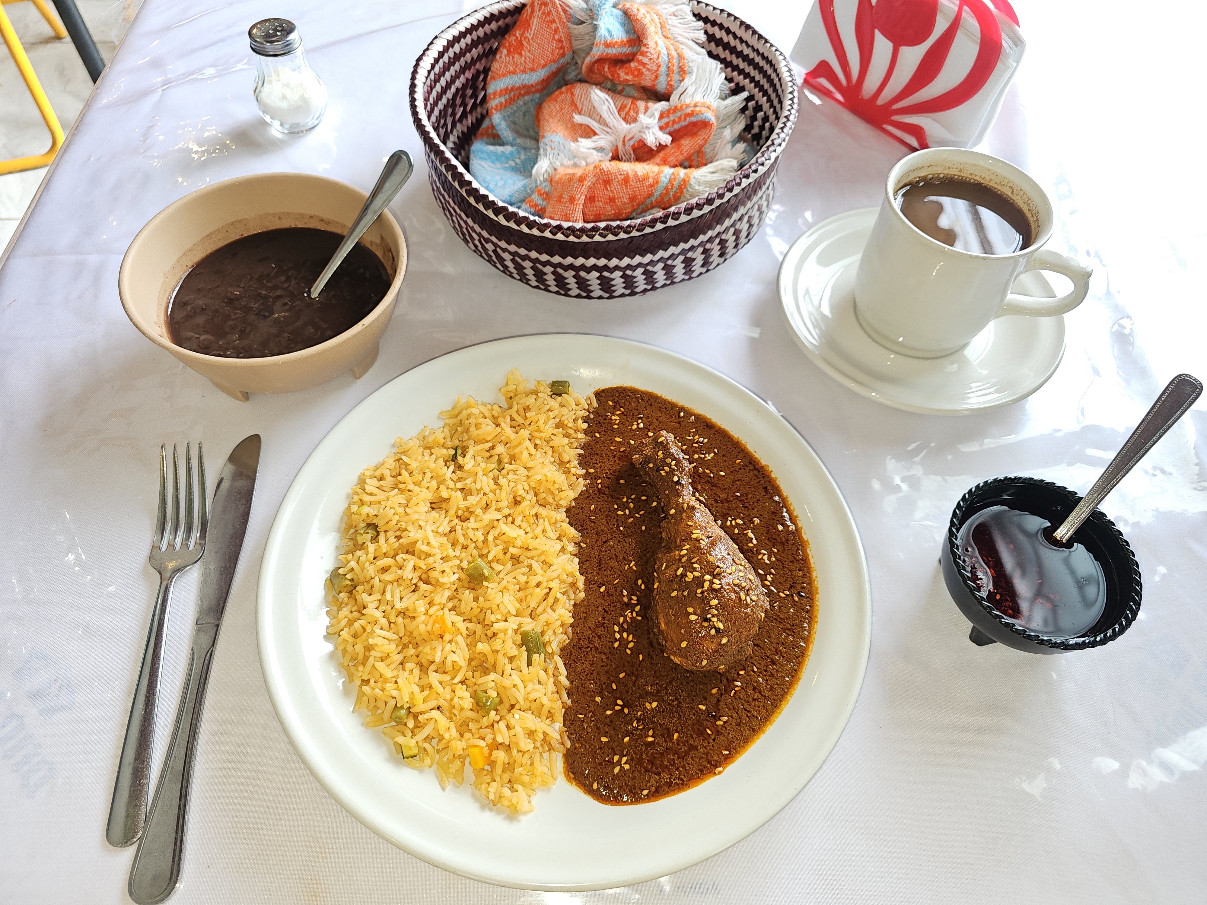 Restaurante & Carnitas "El Mixteco" image 4