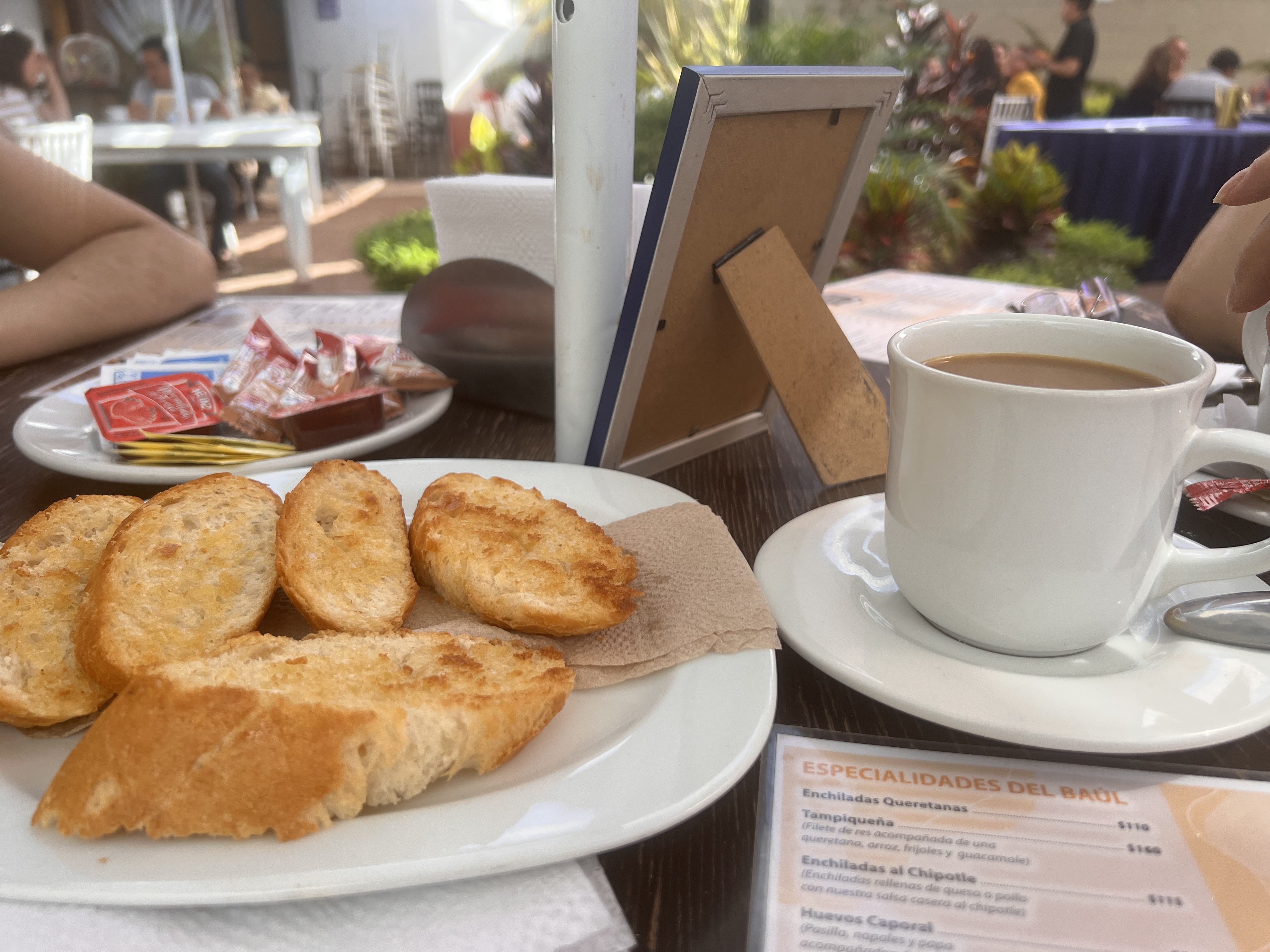 El Café del Baúl image 10