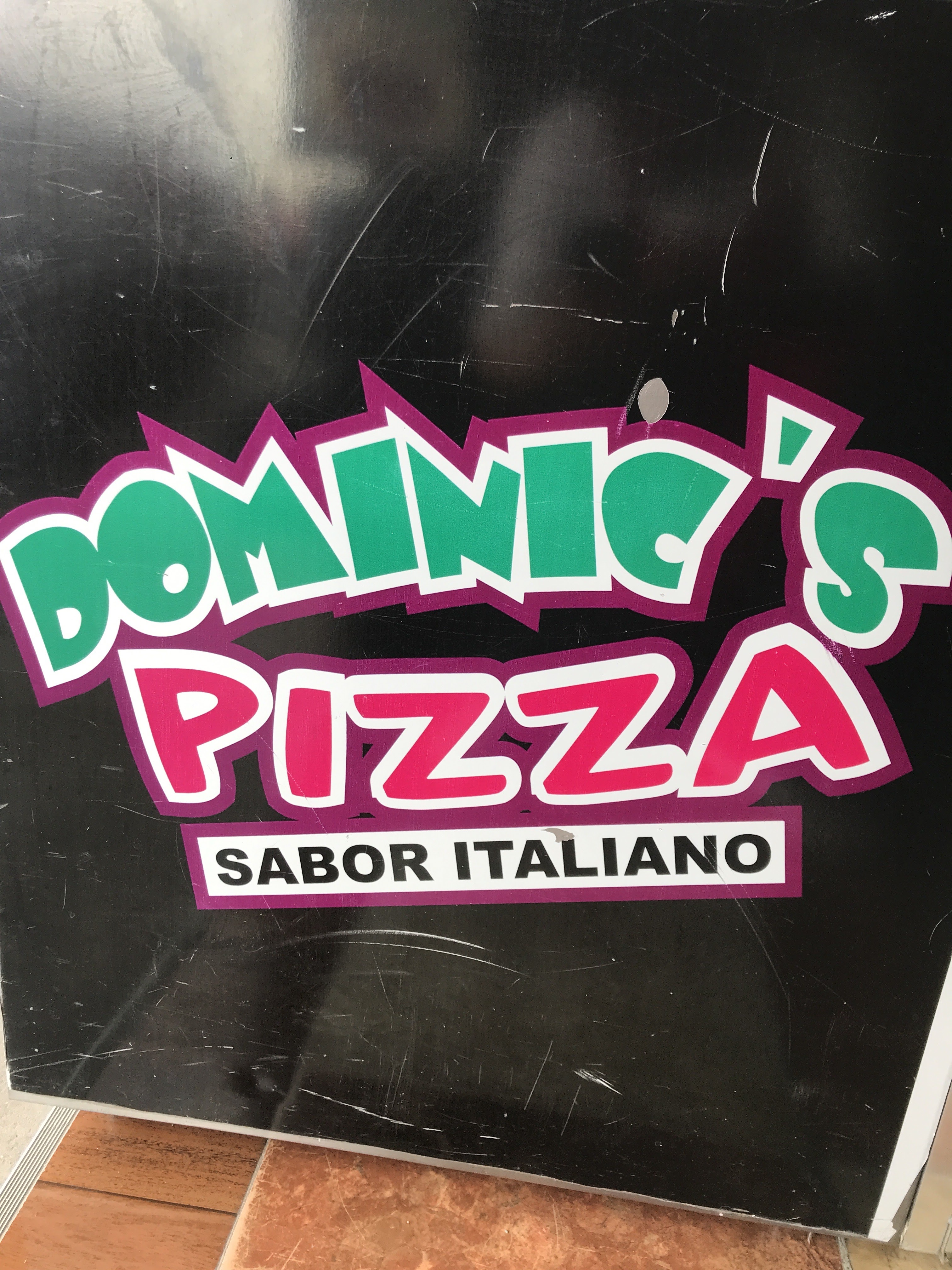 Pizzas domic image 3