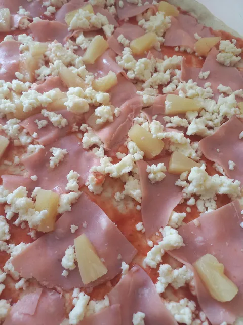 PIZZAS MILY image 3