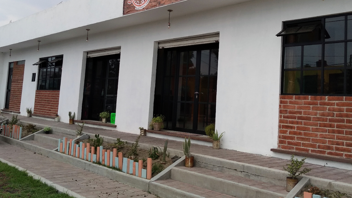 Yajuu Pizzas image 4