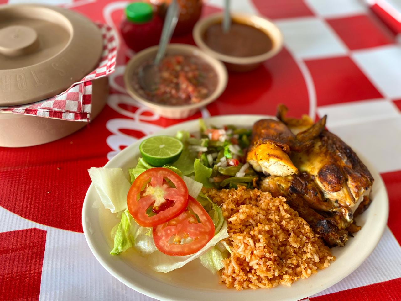 Pollos Asados Los Güeros image 2