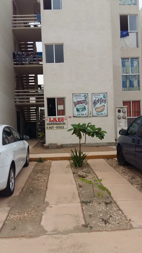 La 28 image 3