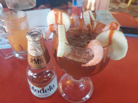 marisqueria el crucero image 7