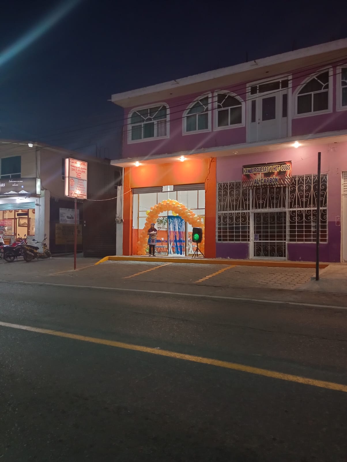 Burguer Blins image 8