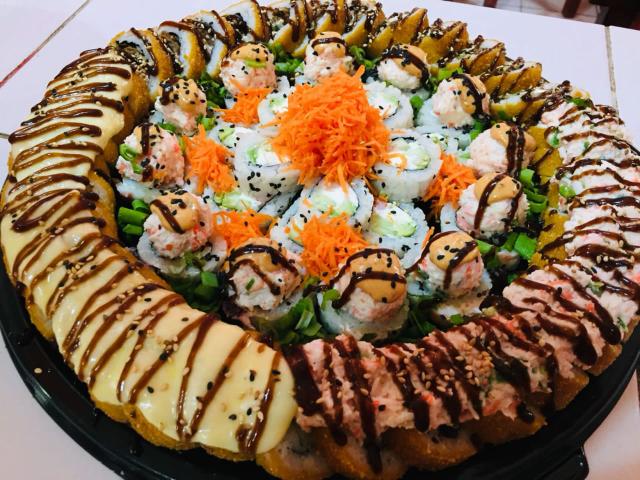 Becky's Sushi image 1