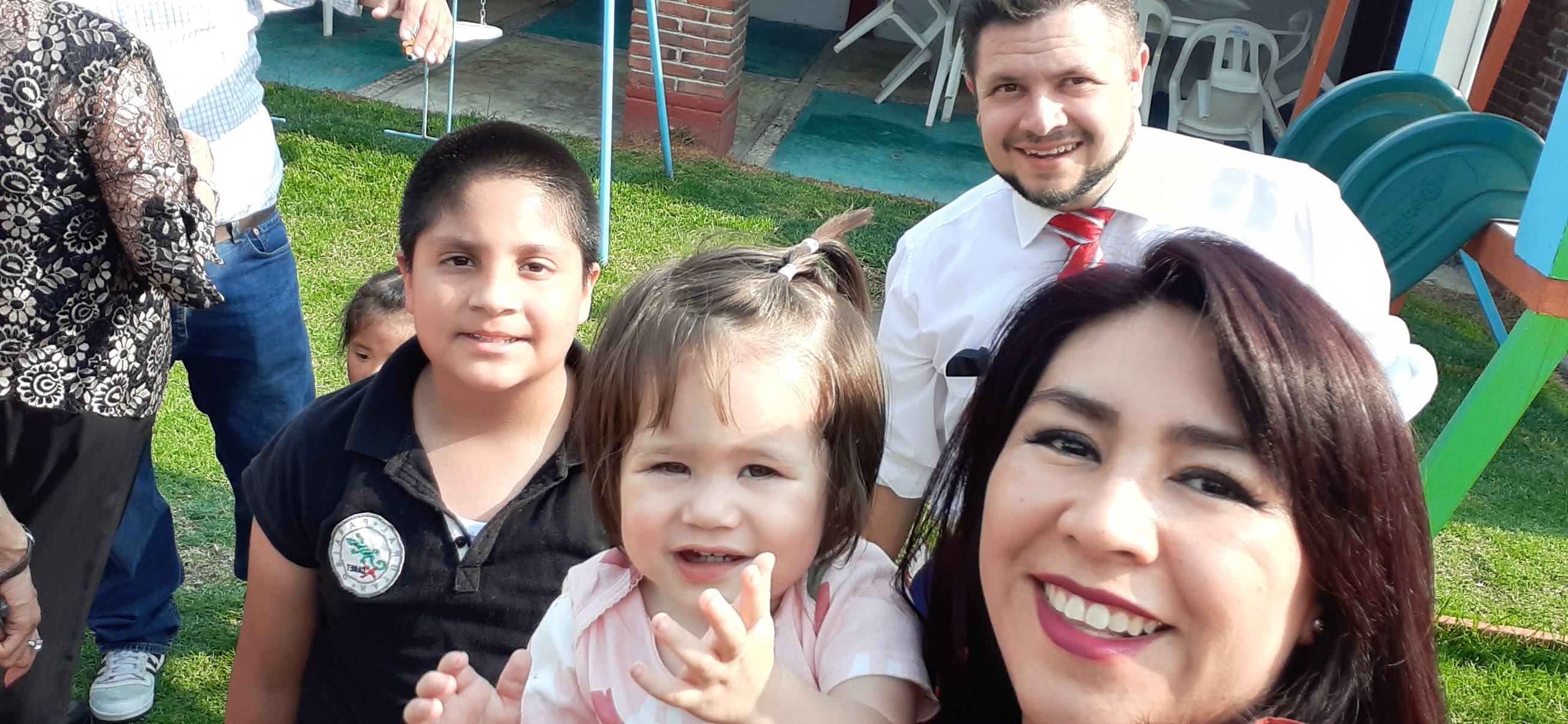 El Compa Toño image 8