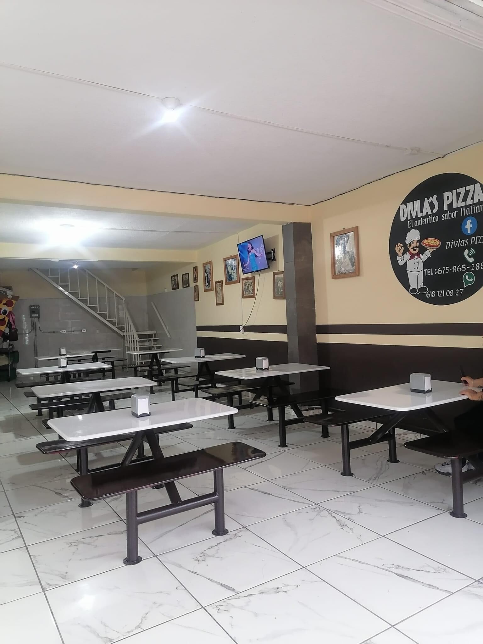 Divlas Pizza image 3