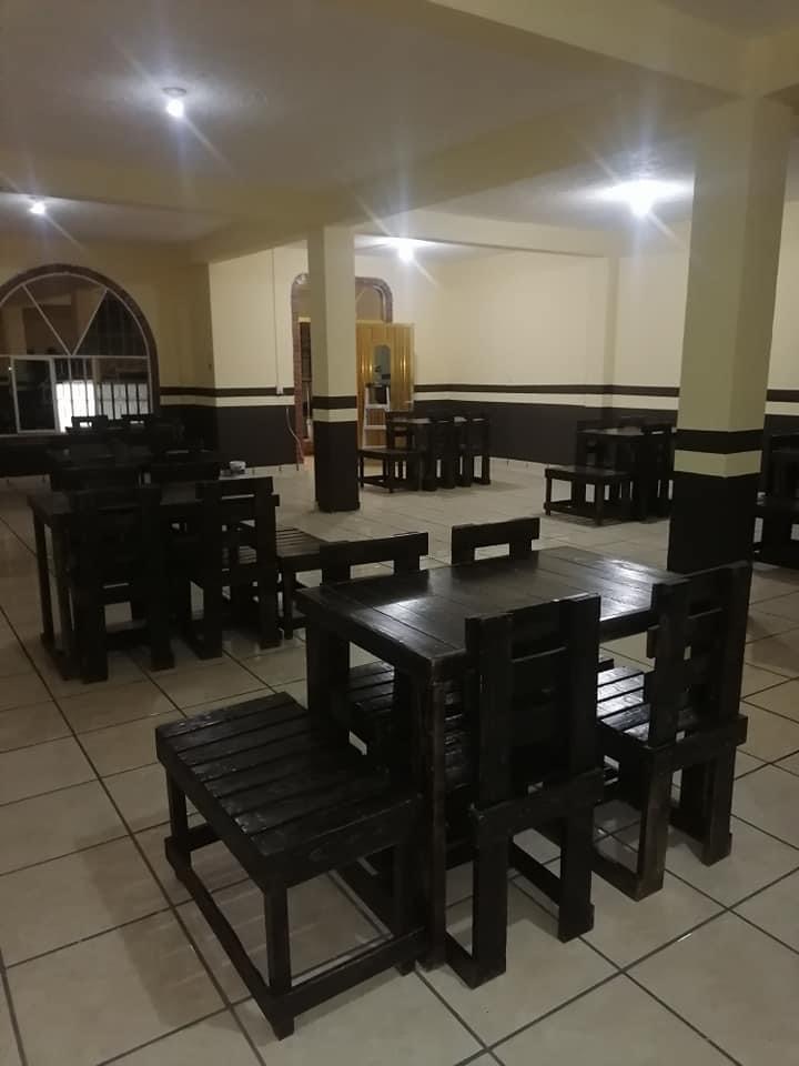 Divlas Pizza image 9