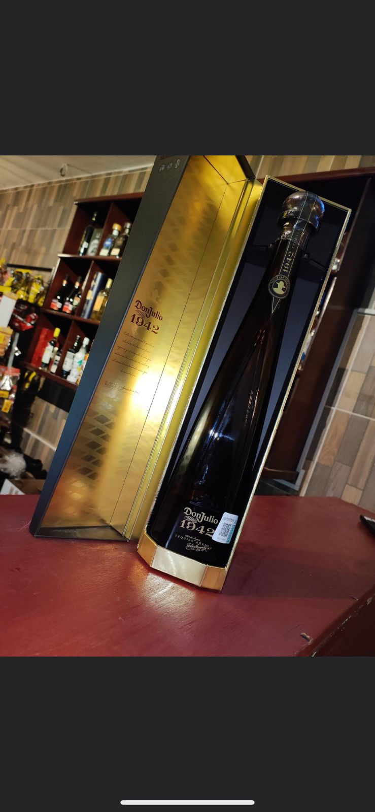 LICORERÍA & BAR EL CHILA image 5