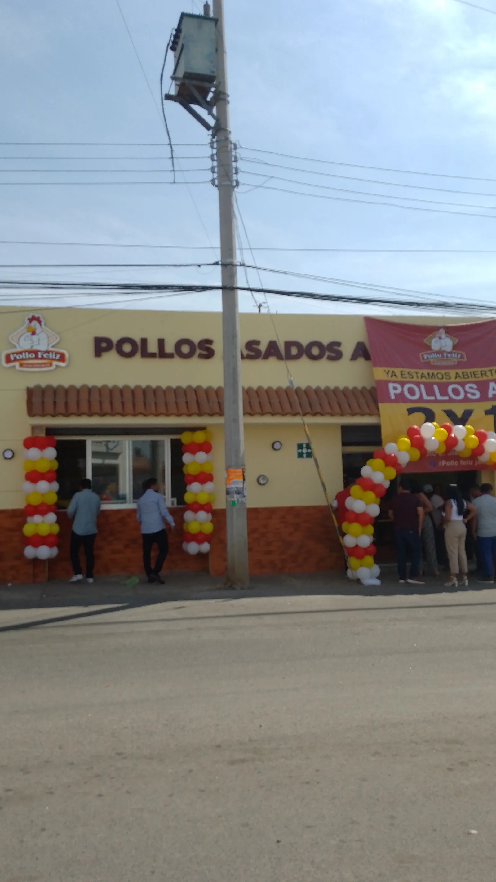 Pollo Feliz El Castillo GDL image 2