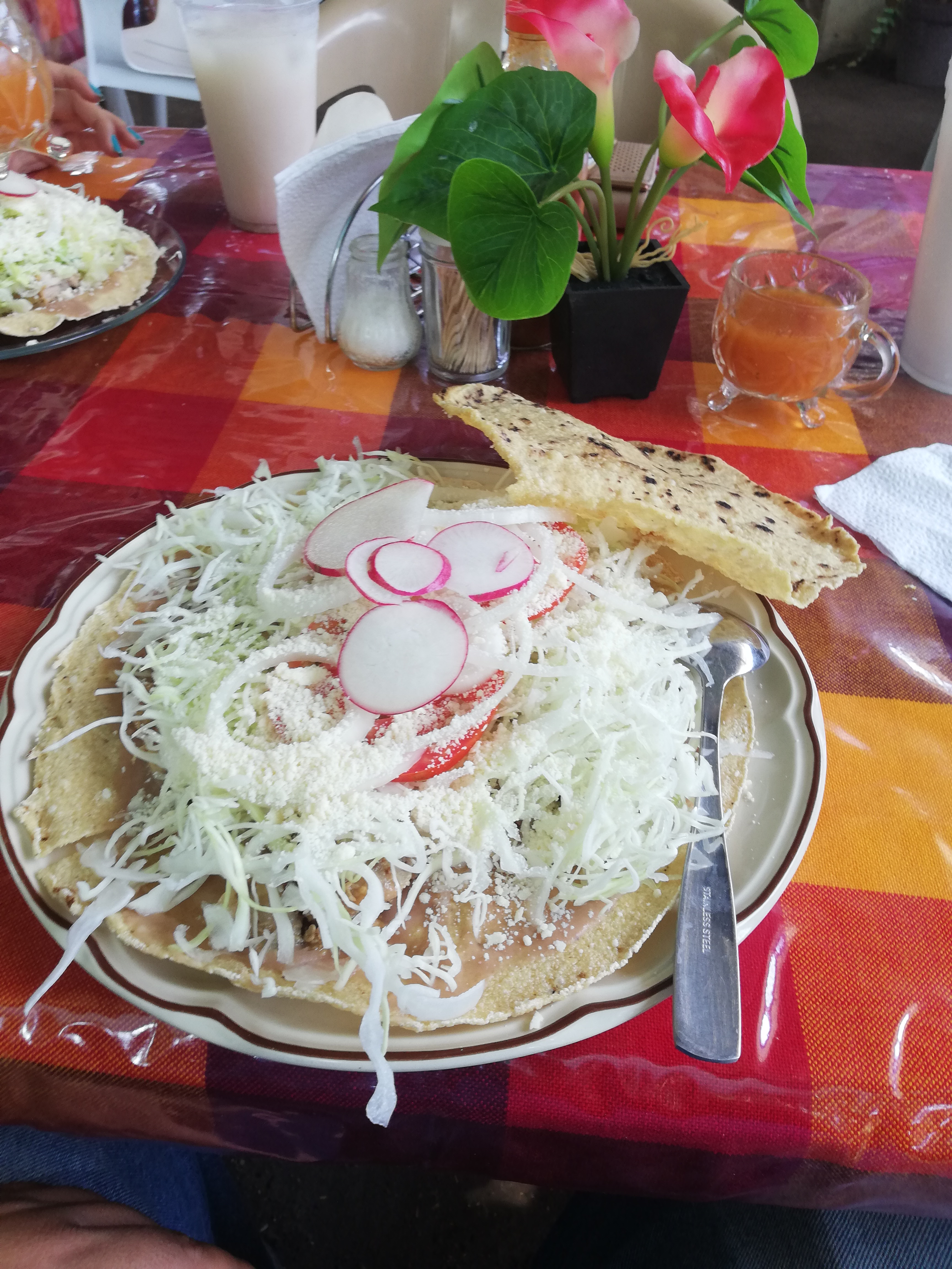 La hormiguita pozole y antojitos image 2