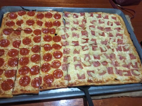 Pizzas Jacarandas image 7